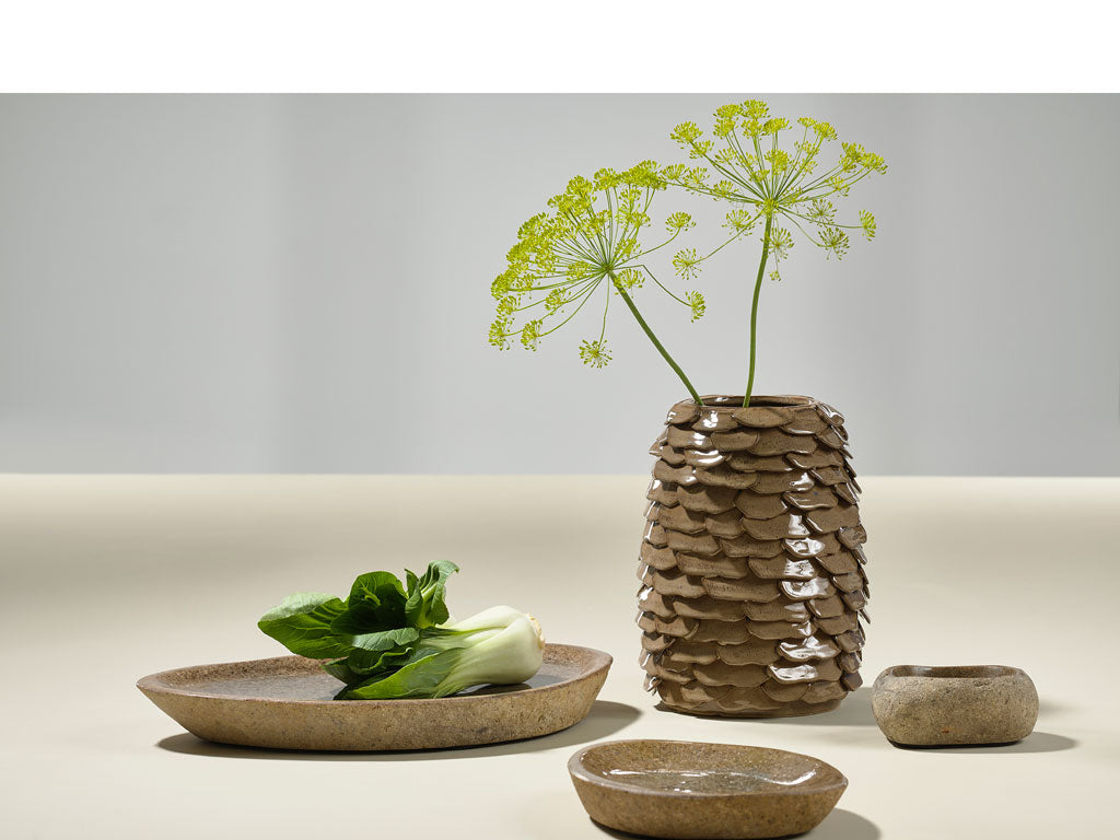 Villa Collection Bark Dish Dia. 40 x 6 cm Nature River stone - Accessoire Loods