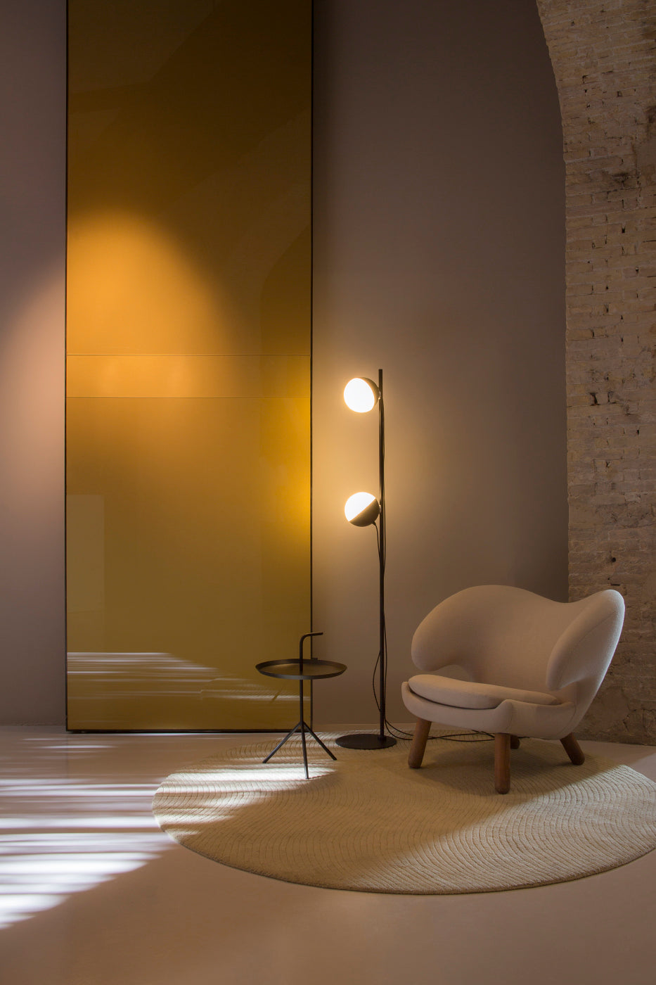 Half Floor Lamp 2 Half @ 16 cm textured black