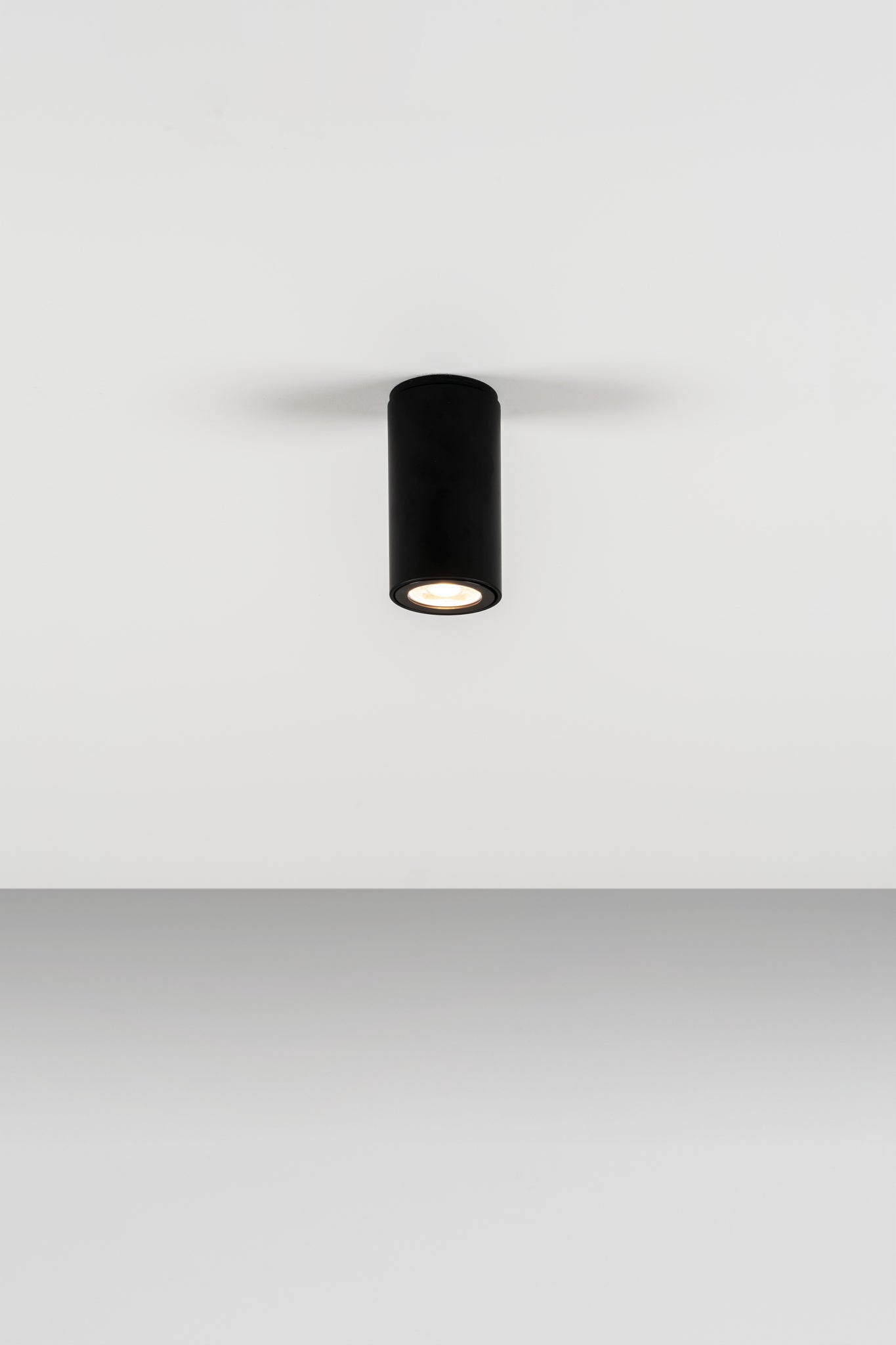 Kronn ceiling lamp GU10 H.11 cm textured black