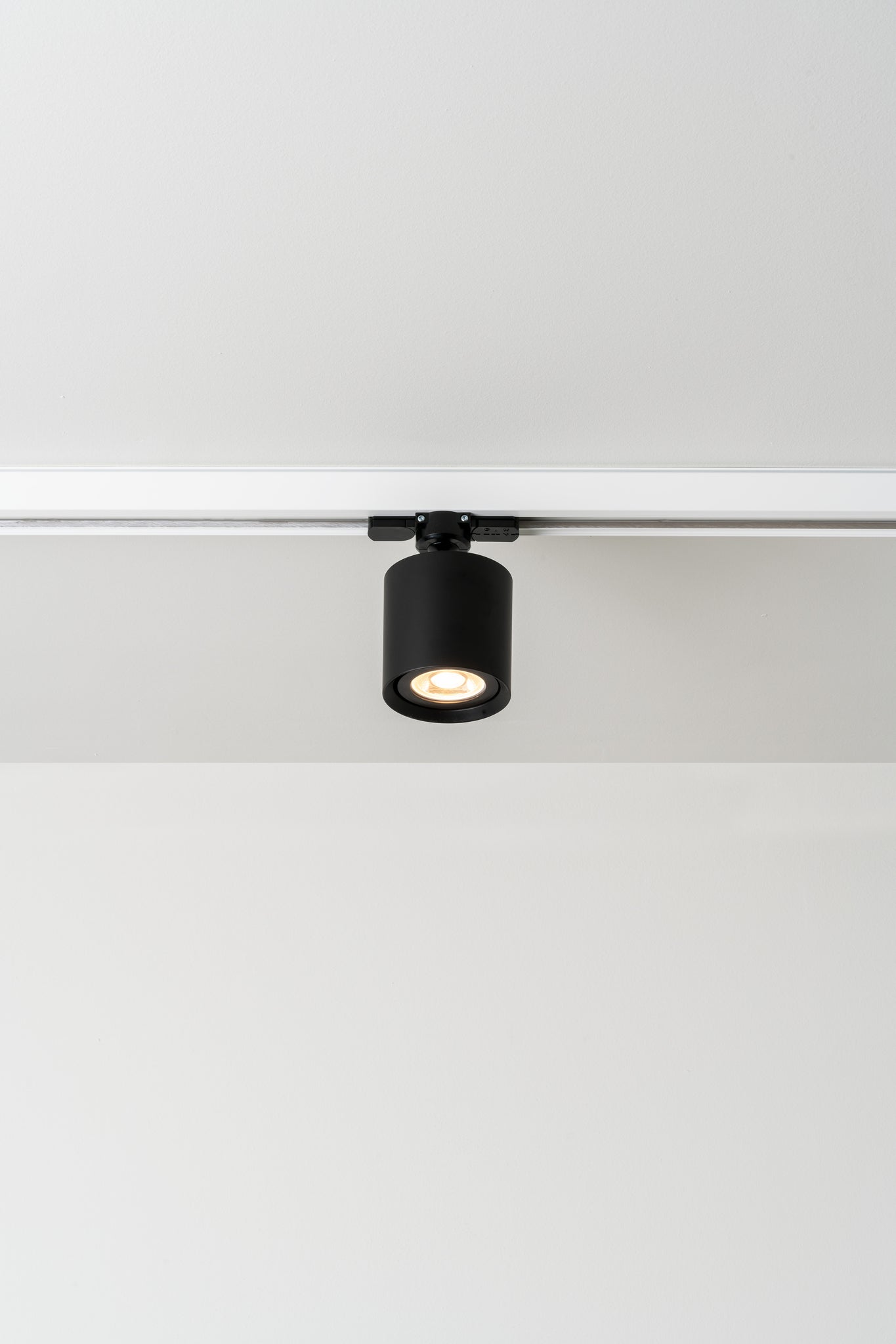 Kronn track spotlight 1P GU10 textured black