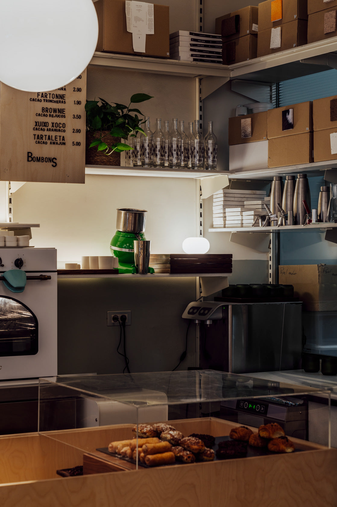 Knock Table Lamp G9 ash wood