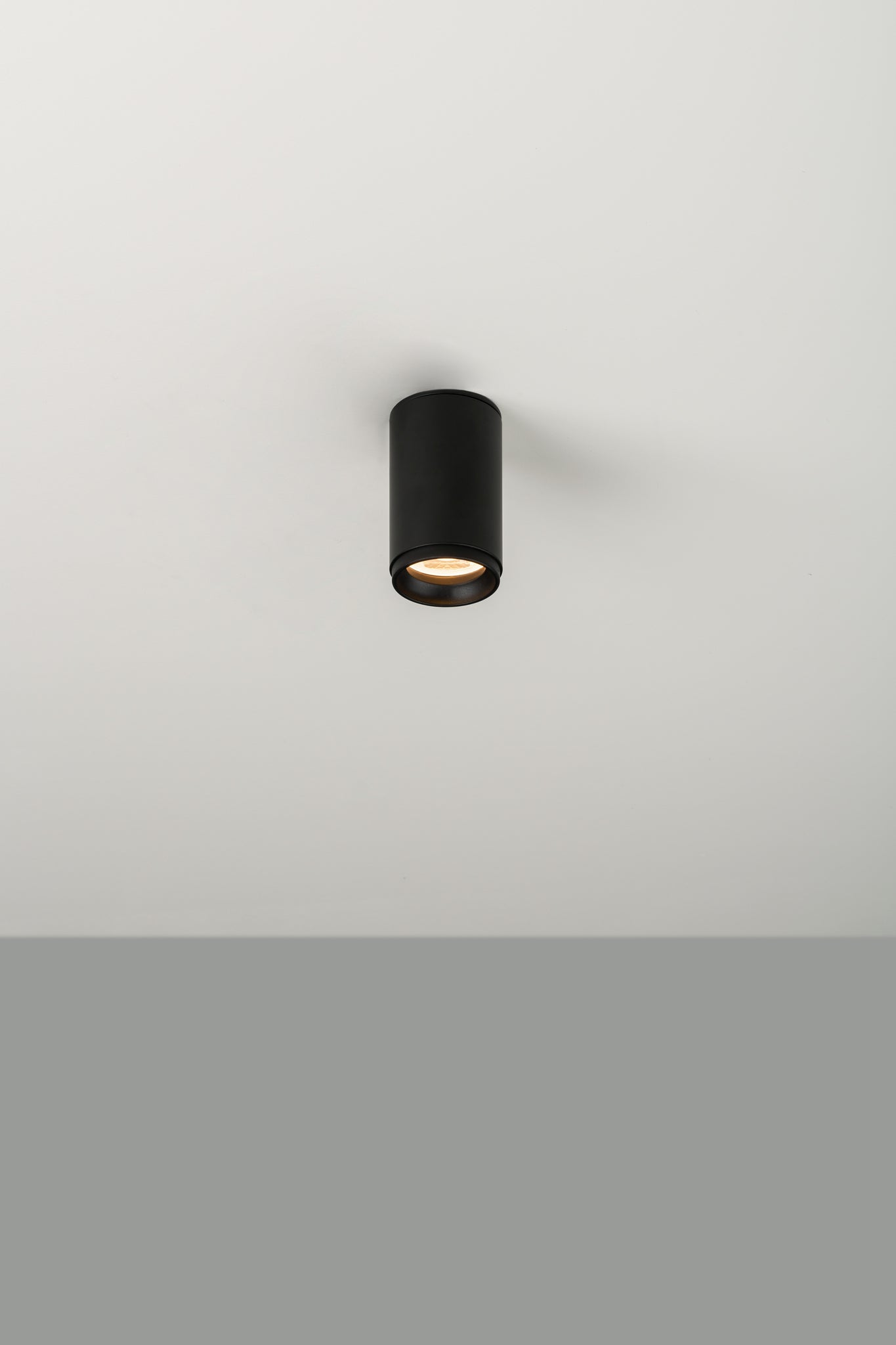 Haul 55 ceiling lamp GU10 H.9 cm textured black