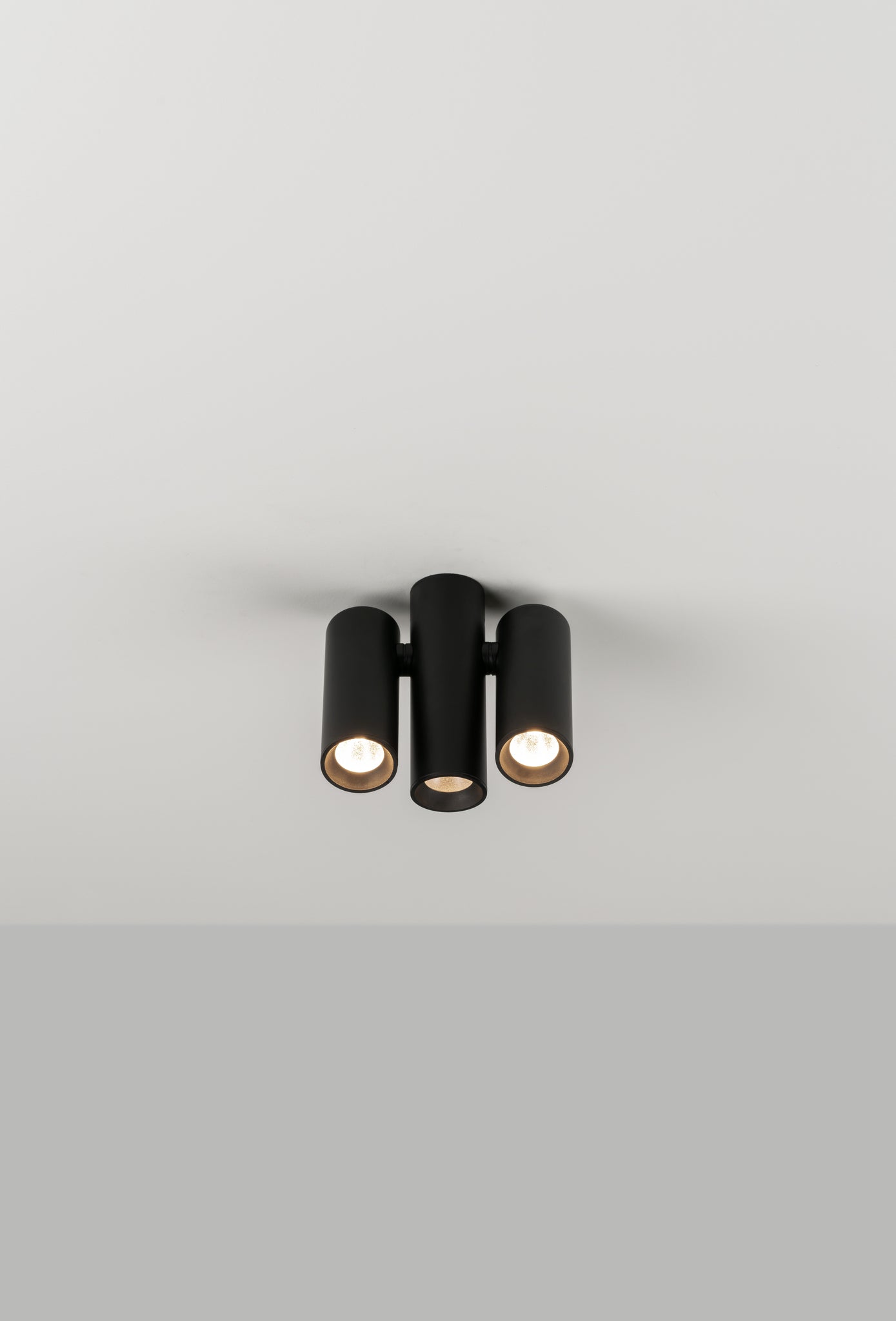 Haul 40 ceiling lamp 3 Led DOB 5 W textured black