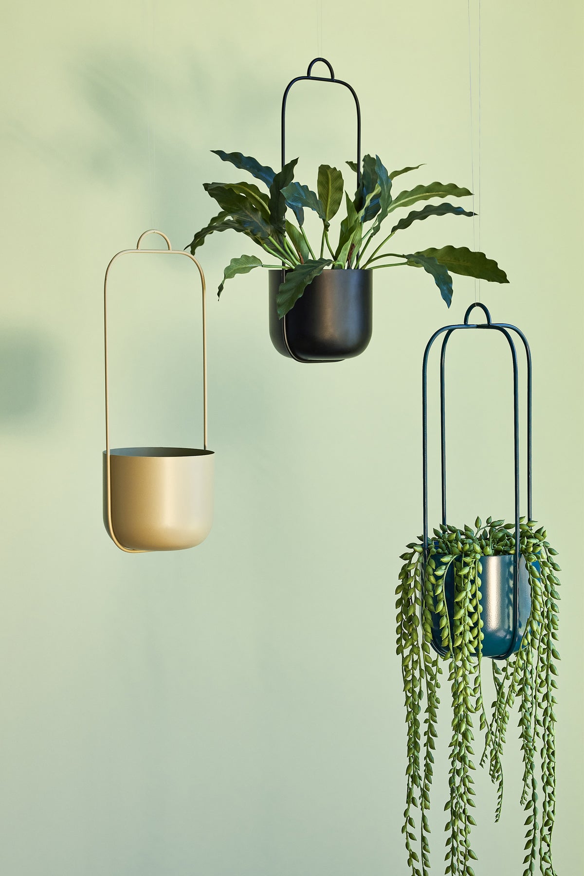 Lotus Hanging Pots Khaki (set of 2)