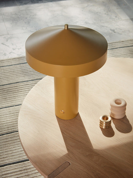 Hatto Table Lamp (EU) - Accessoire Loods