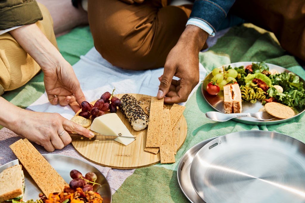 Black+Blum Stainless Steel Plate - RVS borden set van 4 - Black+Blum - Accessoire Loods