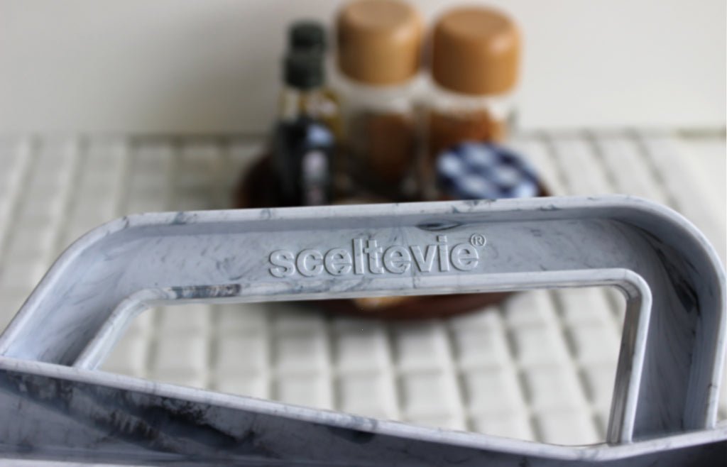 Hachiman Carafe Keukenrolhouder - Marmer - Hachiman - Accessoire Loods