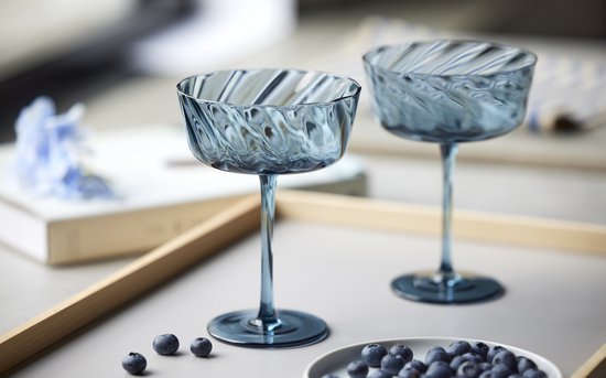 Lyngby Glas - Vienna - Mondgeblazen champagne kommen 4x 35 cl - Blauw - Lyngby Glas - Accessoire Loods