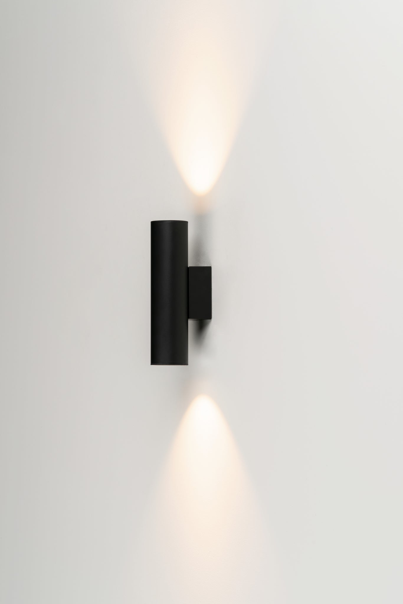 Haul 40 Wall lamp 2 x Led DOB 5W textured black - Milan - Accessoire Loods