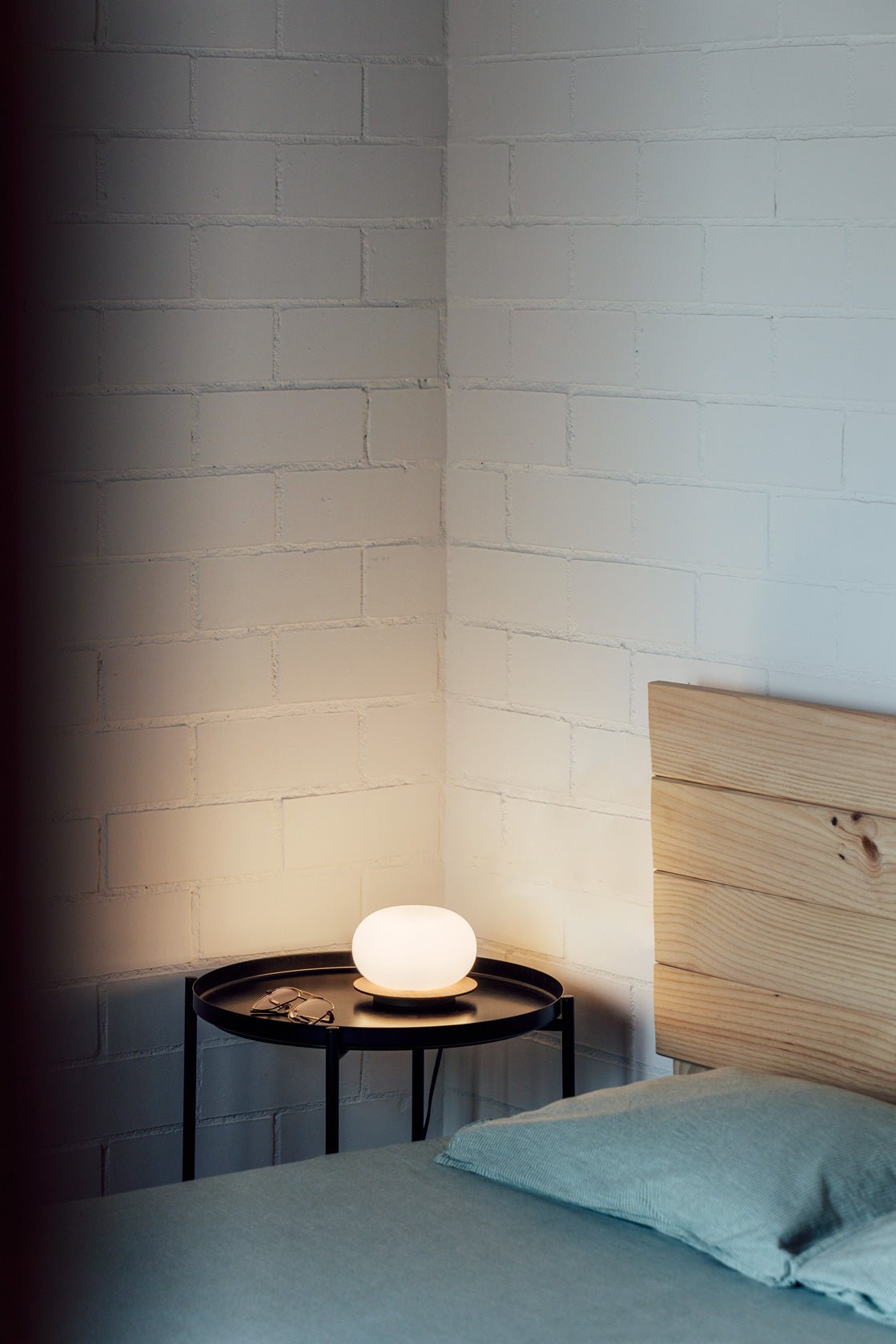 Knock Table Lamp G9 ash wood - Milan - Accessoire Loods