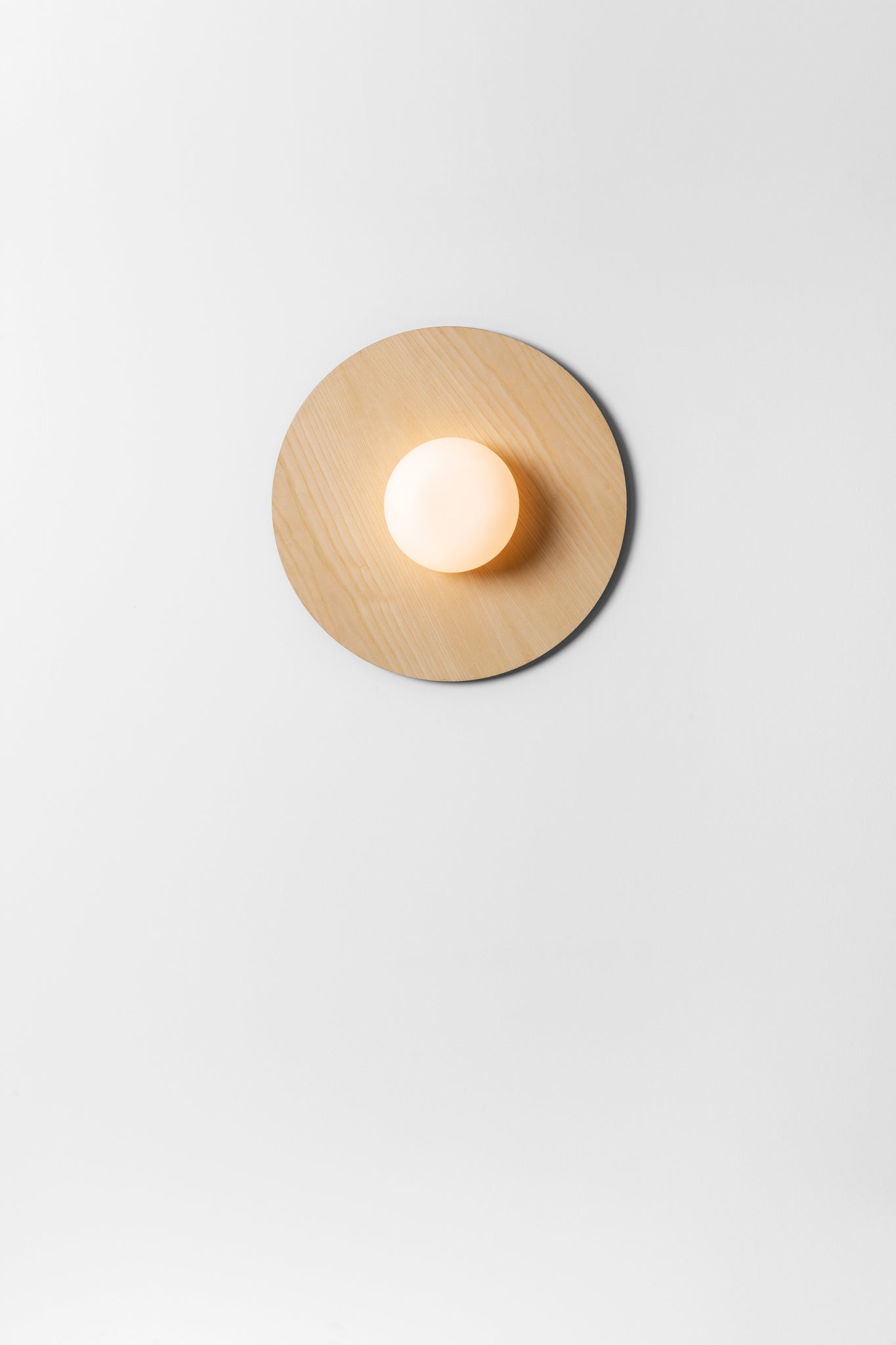 Knock Wall/ceiling lamp G9 @ 40 cm ash wood - Milan - Accessoire Loods