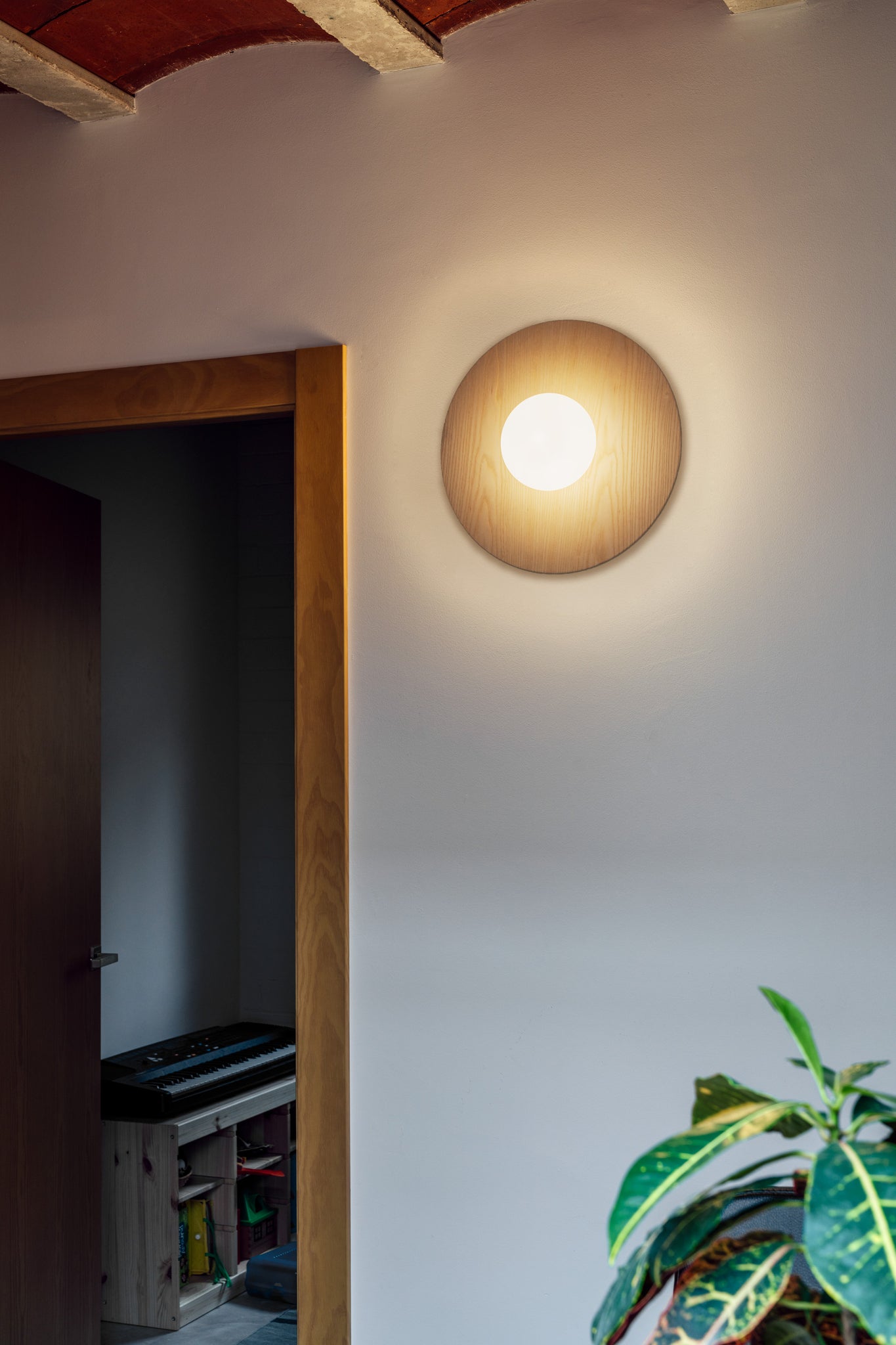 Knock Wall/ceiling lamp G9 @ 40 cm ash wood - Milan - Accessoire Loods