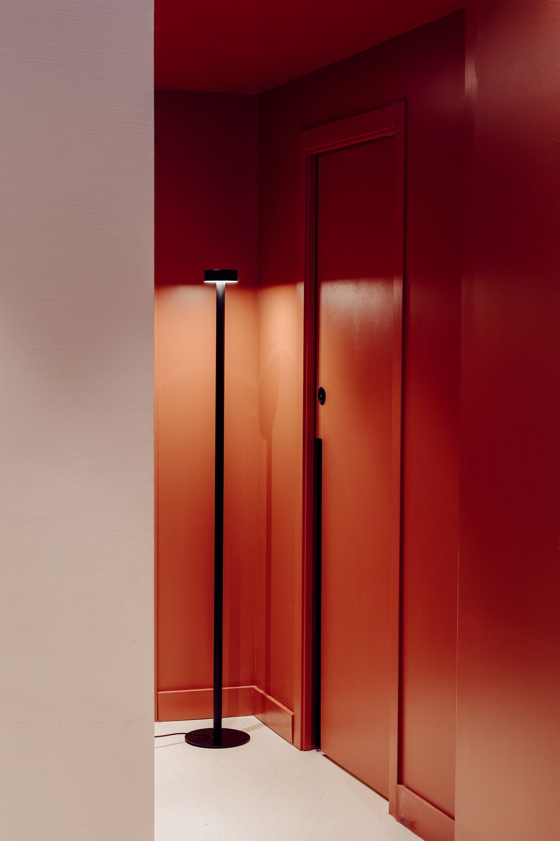 Peak Lane Floor lamp H.170 cm Led PCB Textured black - Milan - Accessoire Loods