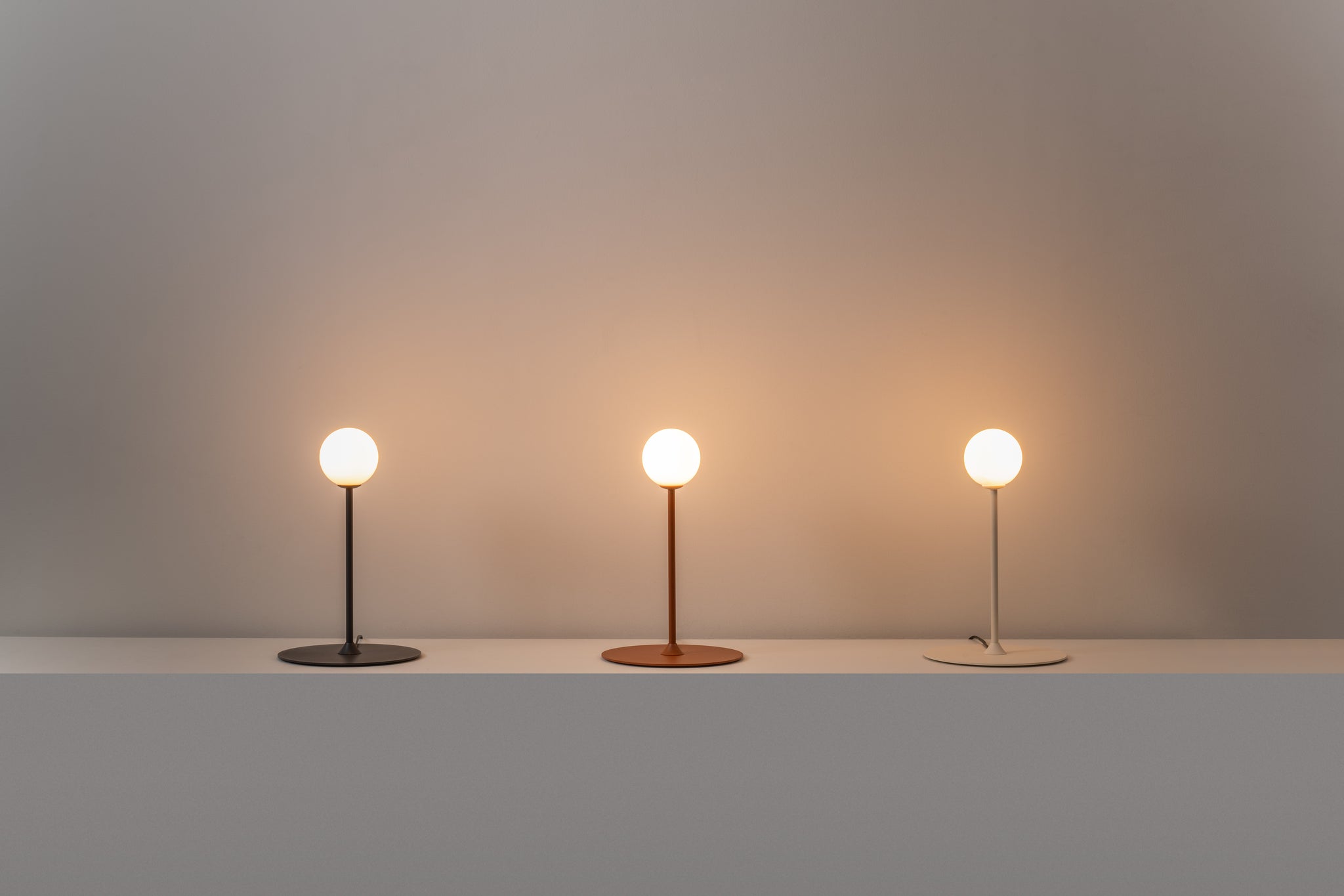 Symphony Table lamp G9 H. 38 cm textured anthracite grey - Milan - Accessoire Loods