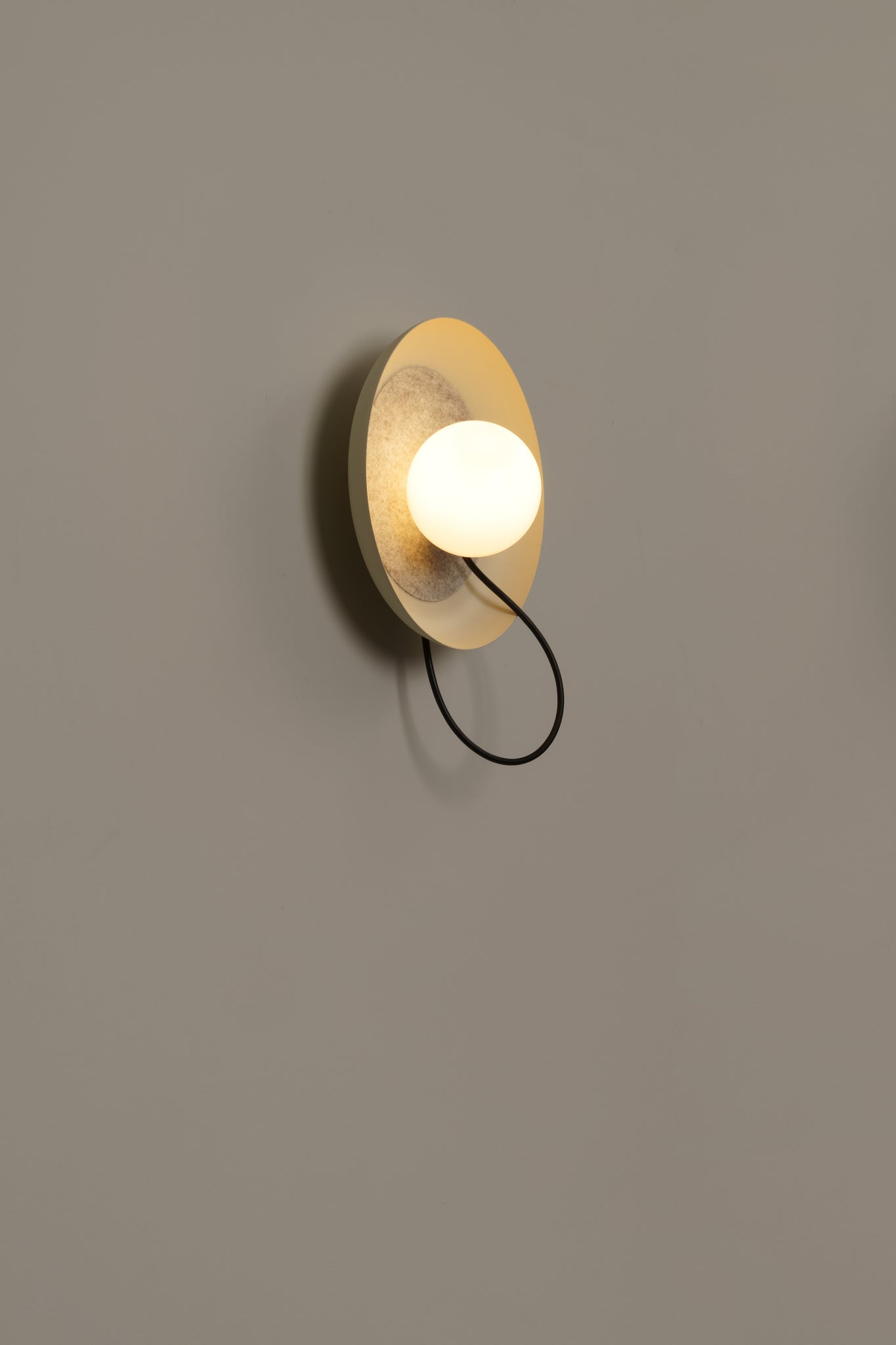 Wire Wall Lamp @ 24 cm G9 textured mink - Milan - Accessoire Loods