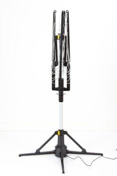 SpeedDryer: Hét draaiende slimme wasdroogrek - Speed Dryer - Accessoire Loods