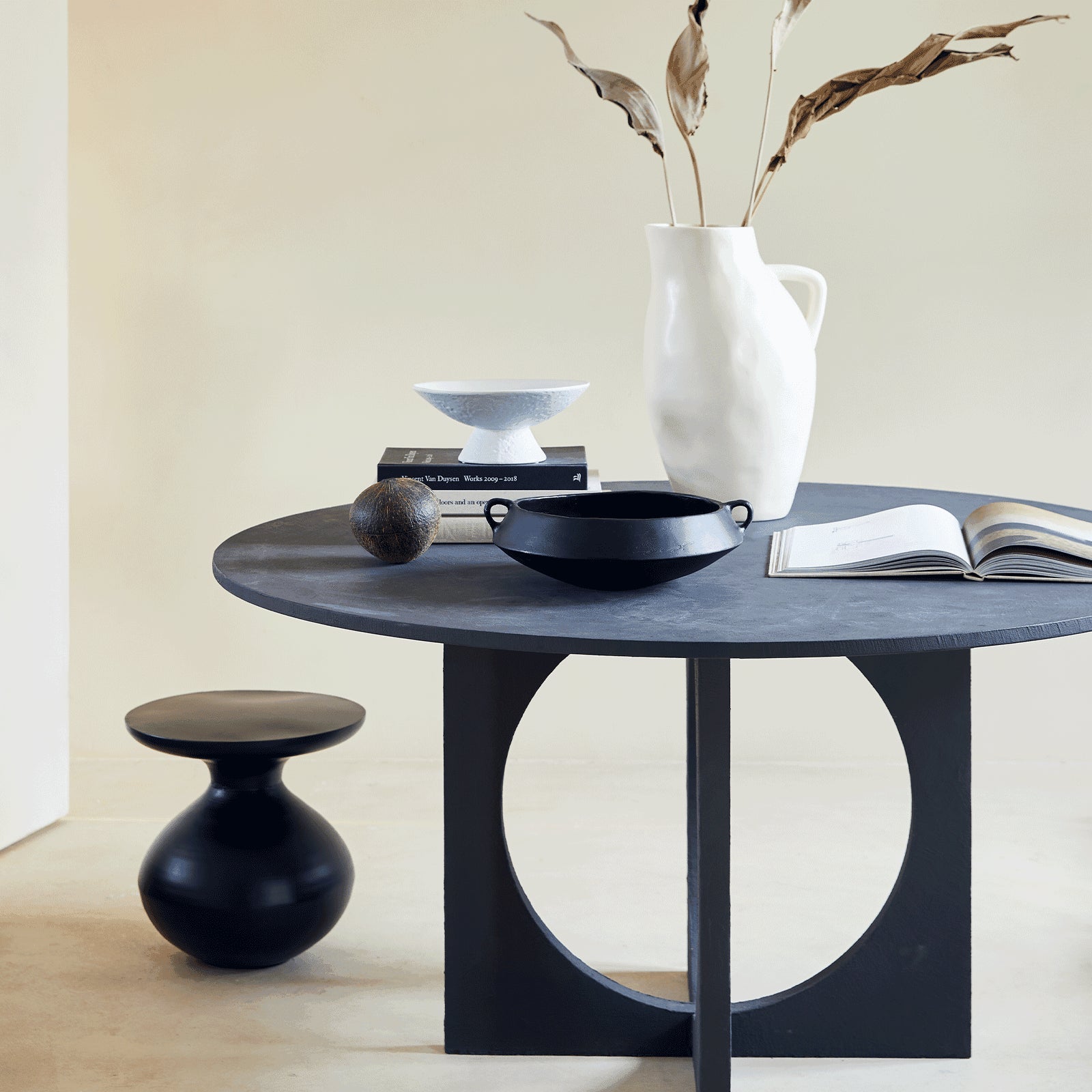 Side table Tummy - Urban Nature Culture - Accessoire Loods