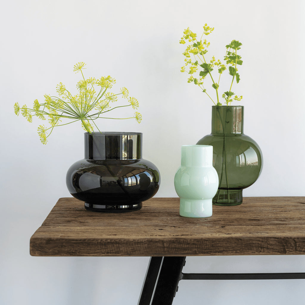 Urban Nature Culture - Vaas van gerecycled glas Tummy A - Urban Nature Culture - Accessoire Loods