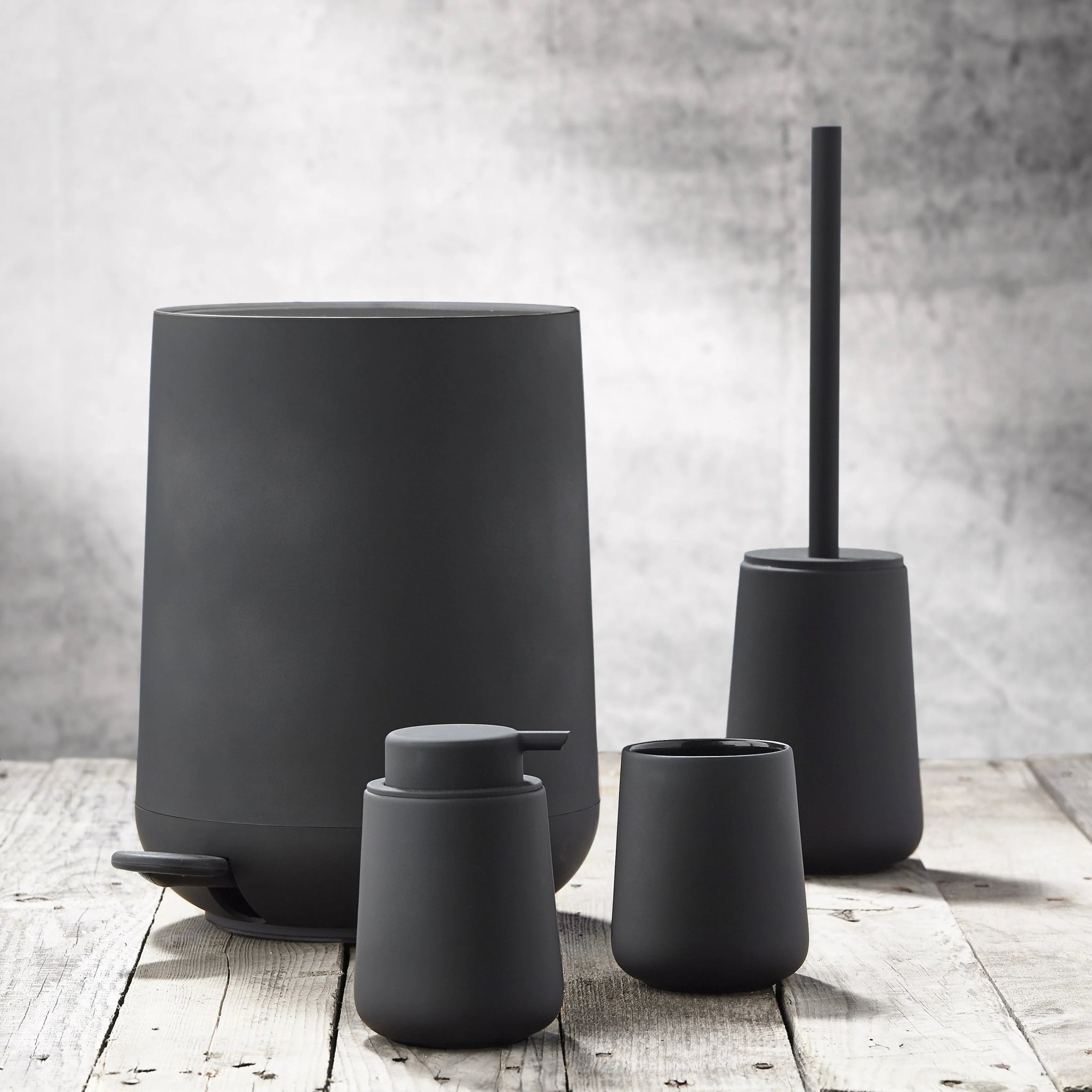 Zone Denmark - Nova One - Zeepdispenser - Zwart - Zone Denmark - Accessoire Loods