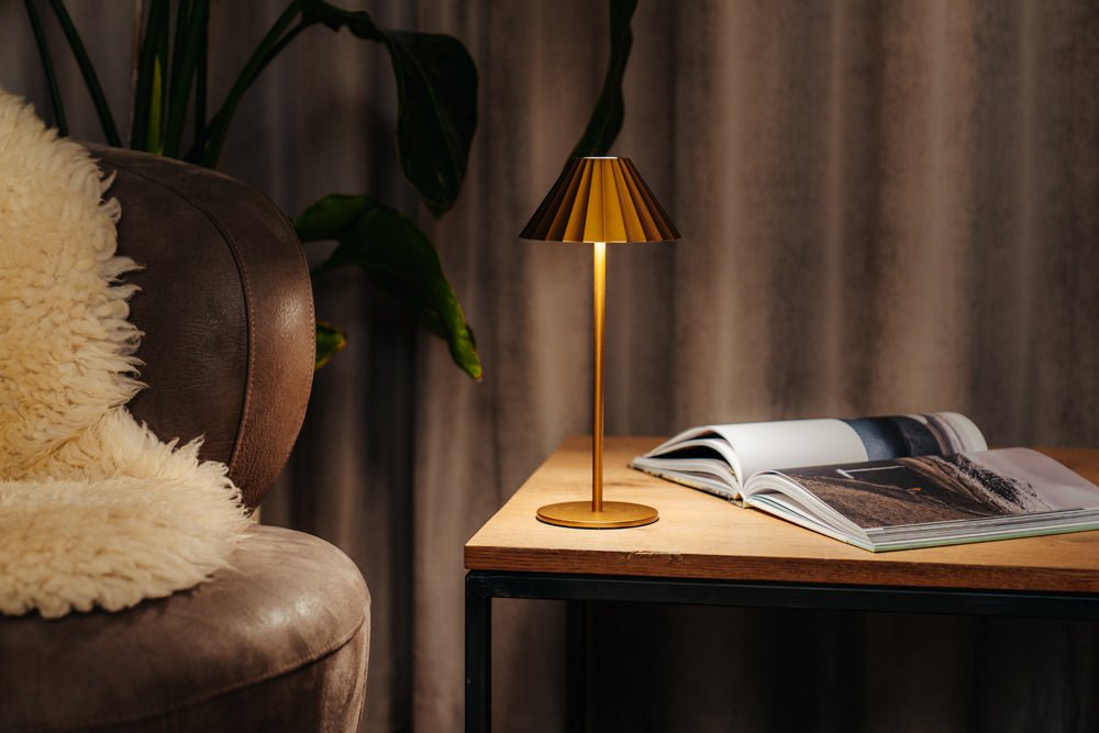Tafellamp met Scandinavisch design: Een mix van functionaliteit en esthetiek - Accessoire Loods