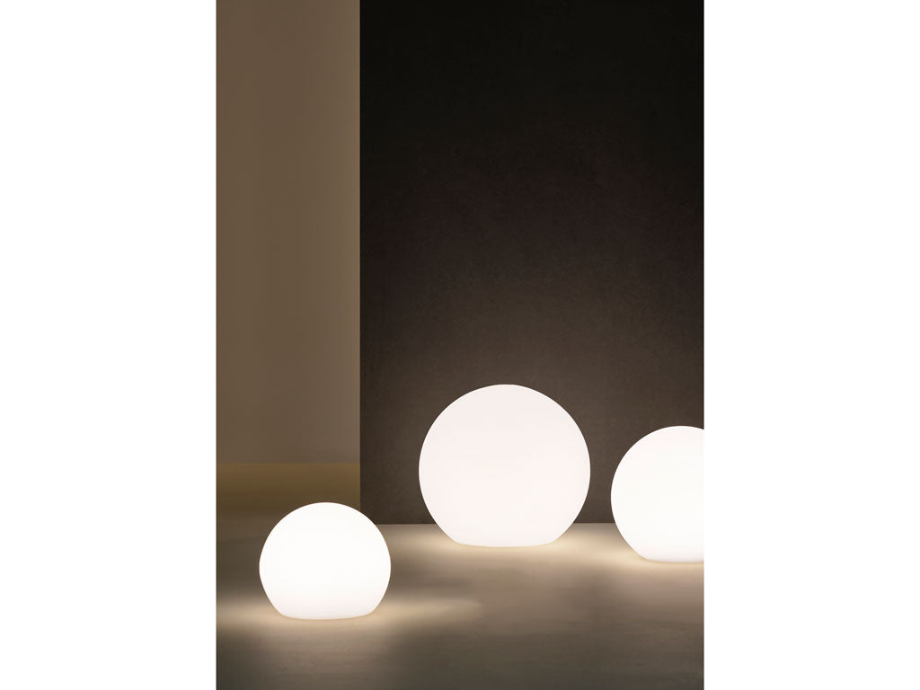 Villa Collection Maane LED Lamp met solar Dia. 25 x 23 cm Wit