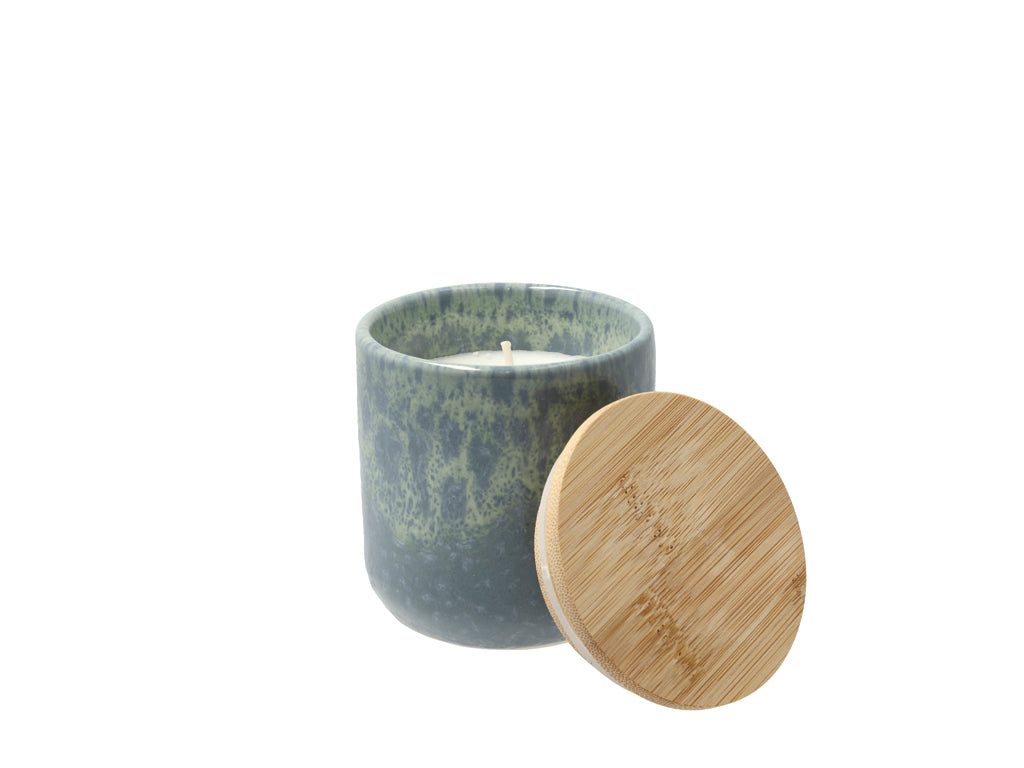 Villa Collection Iris Herbal Notes Geurkaars Dia 7 x 7,3 cm Donkerblauw - Accessoire Loods