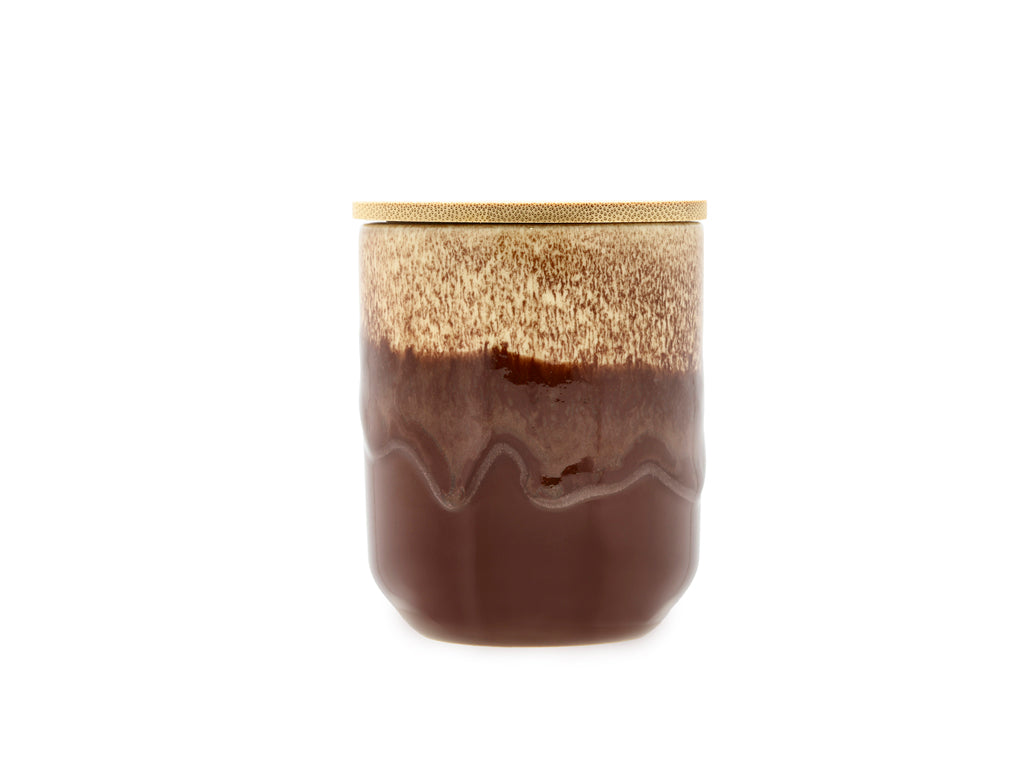 Villa Collection Iris Woody Eucalyptus Geurkaars Dia 8 x 9,5 cm Bruin/Crème