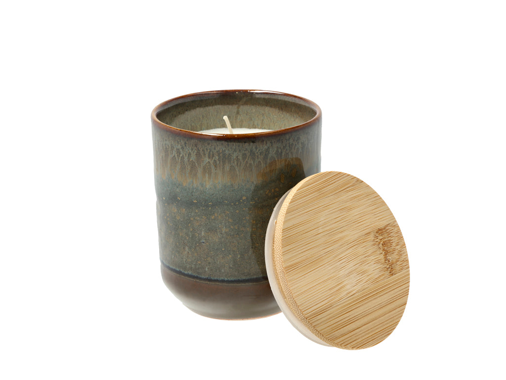Villa Collection Iris Citrus and Wood Geurkaars Dia 8 x 9,5 cm Brown/Groen - Accessoire Loods