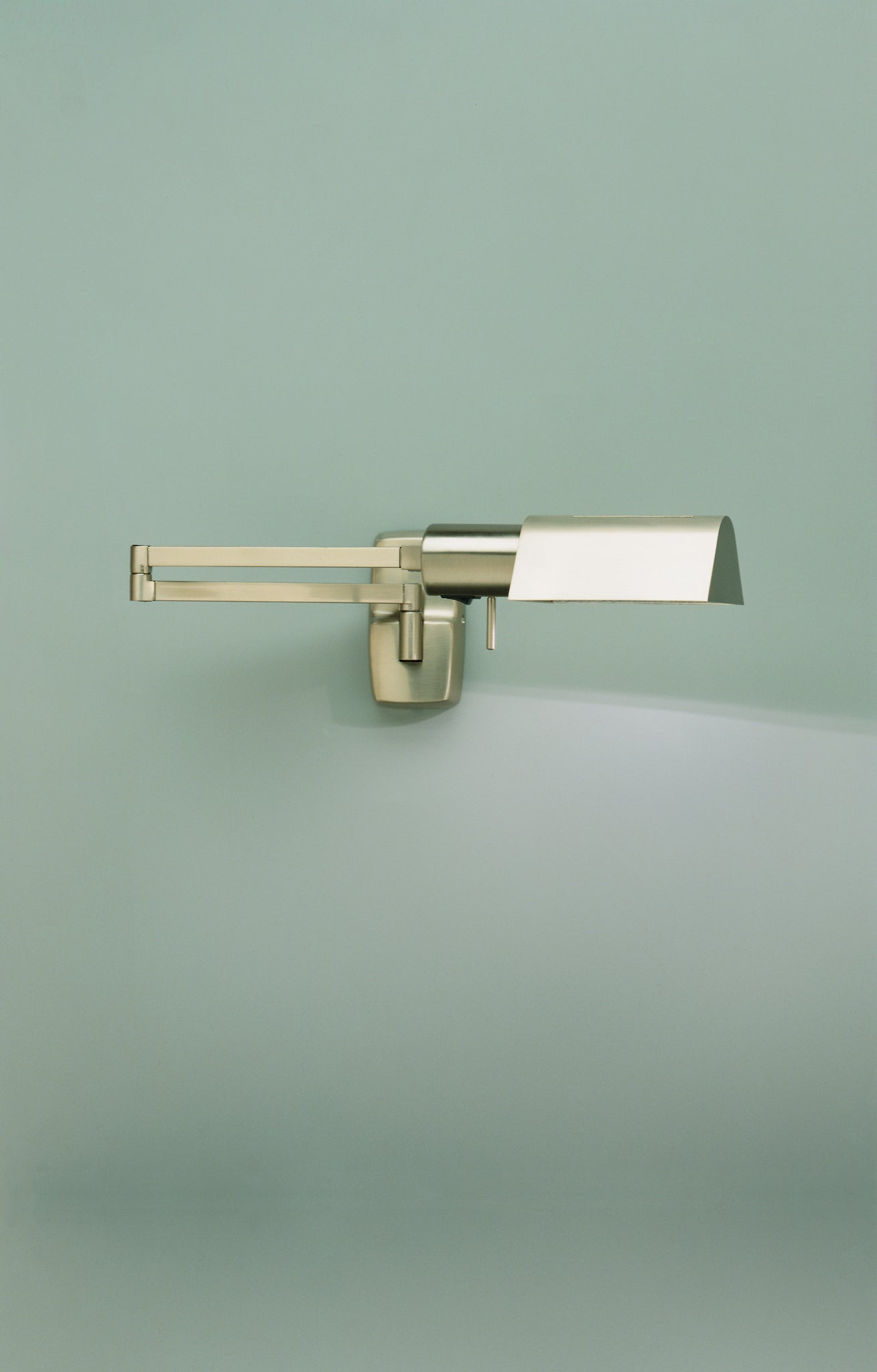 Elea Articulated wall lamp G9 brushed nickel plating