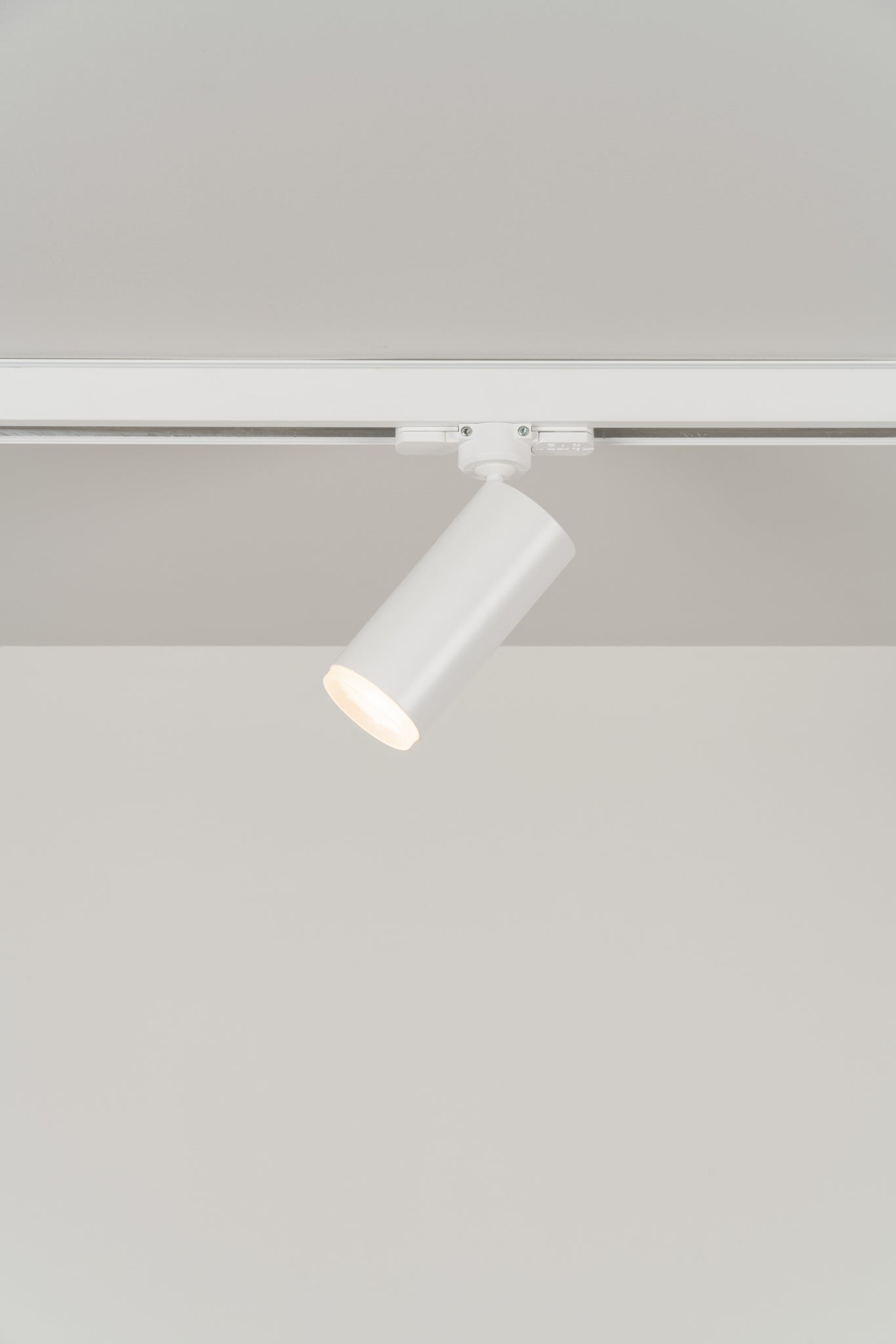 Haul 55 Track Spotlight 3P Led DOB 7W textured white