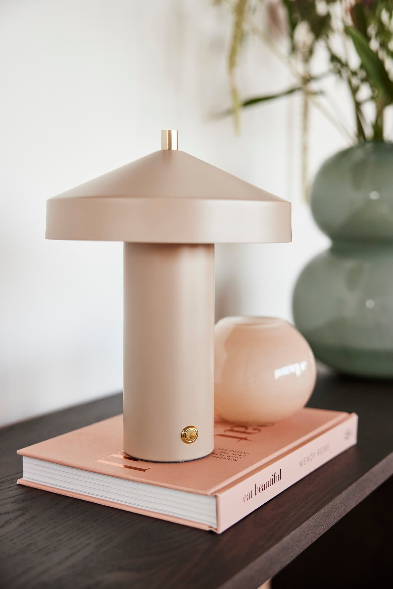 Hatto Table Lamp LED (EU)