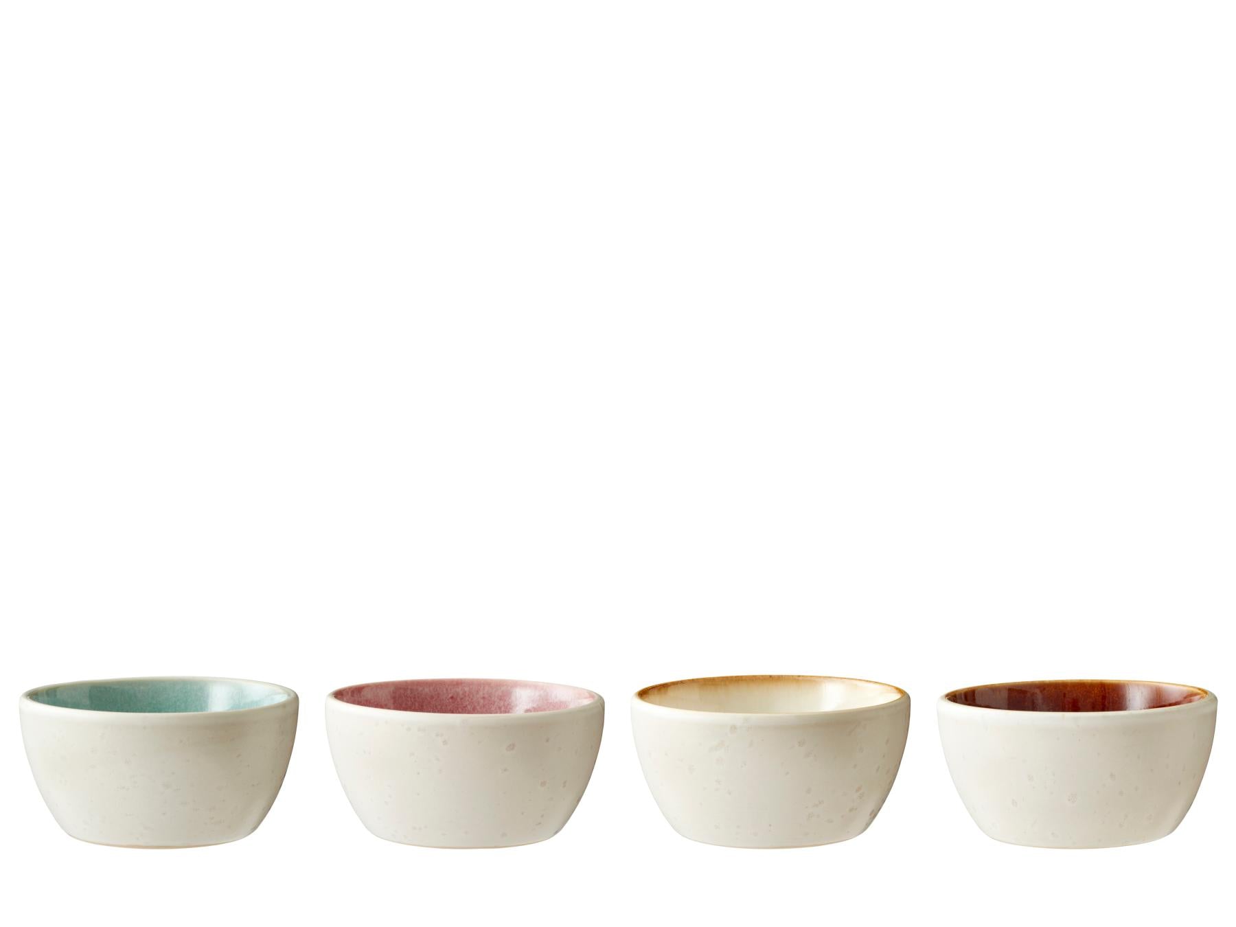 Bitz schaaltjes van zwart aardewerk,  binnenwerk kleur mat creme - 10 cm - set van 4 stuks (in prachtige gift box) - Accessoire Loods