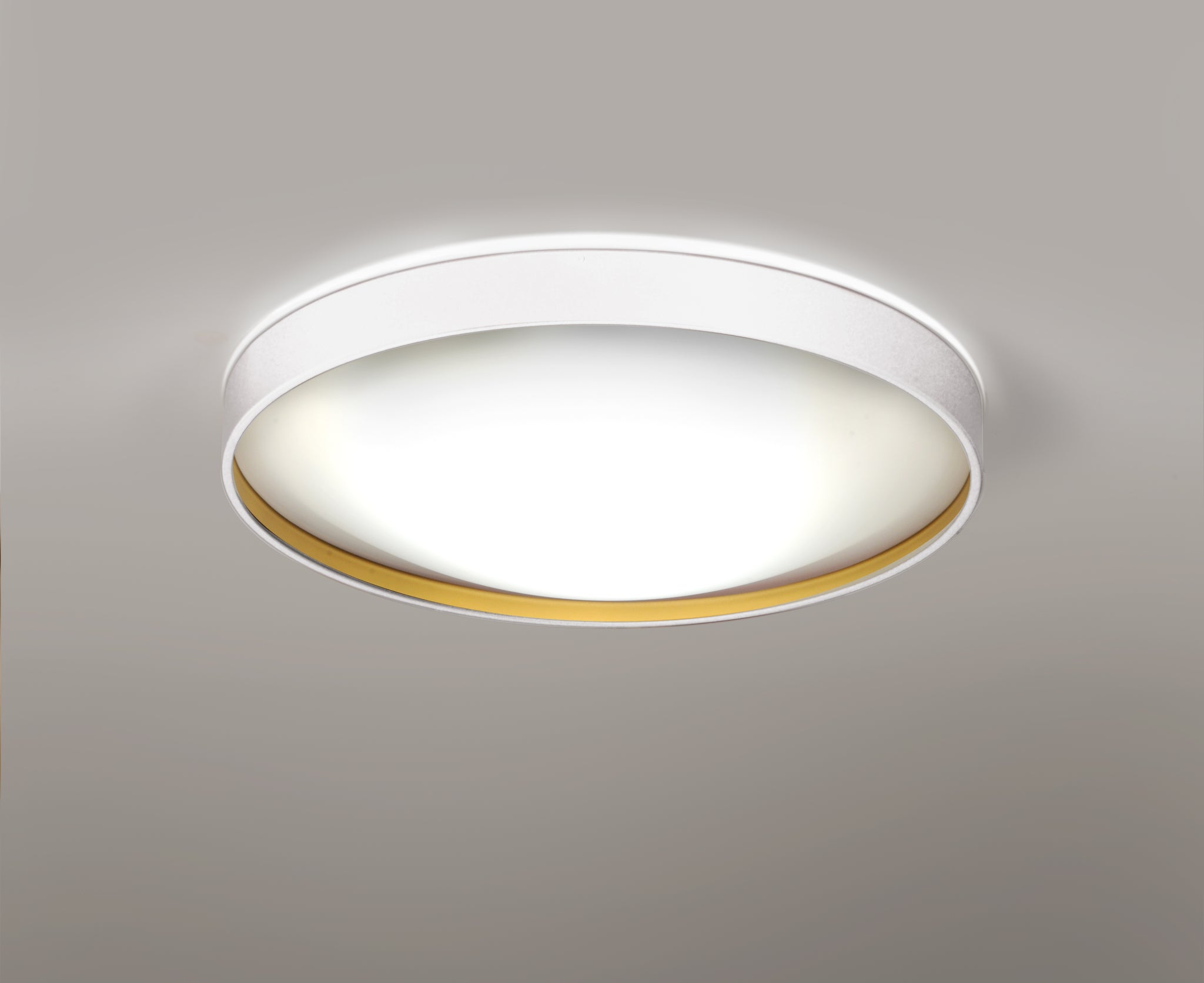 Alina ceiling lamp @ 50 cm 3 x E27 White + gold textured interior - Milan - Accessoire Loods
