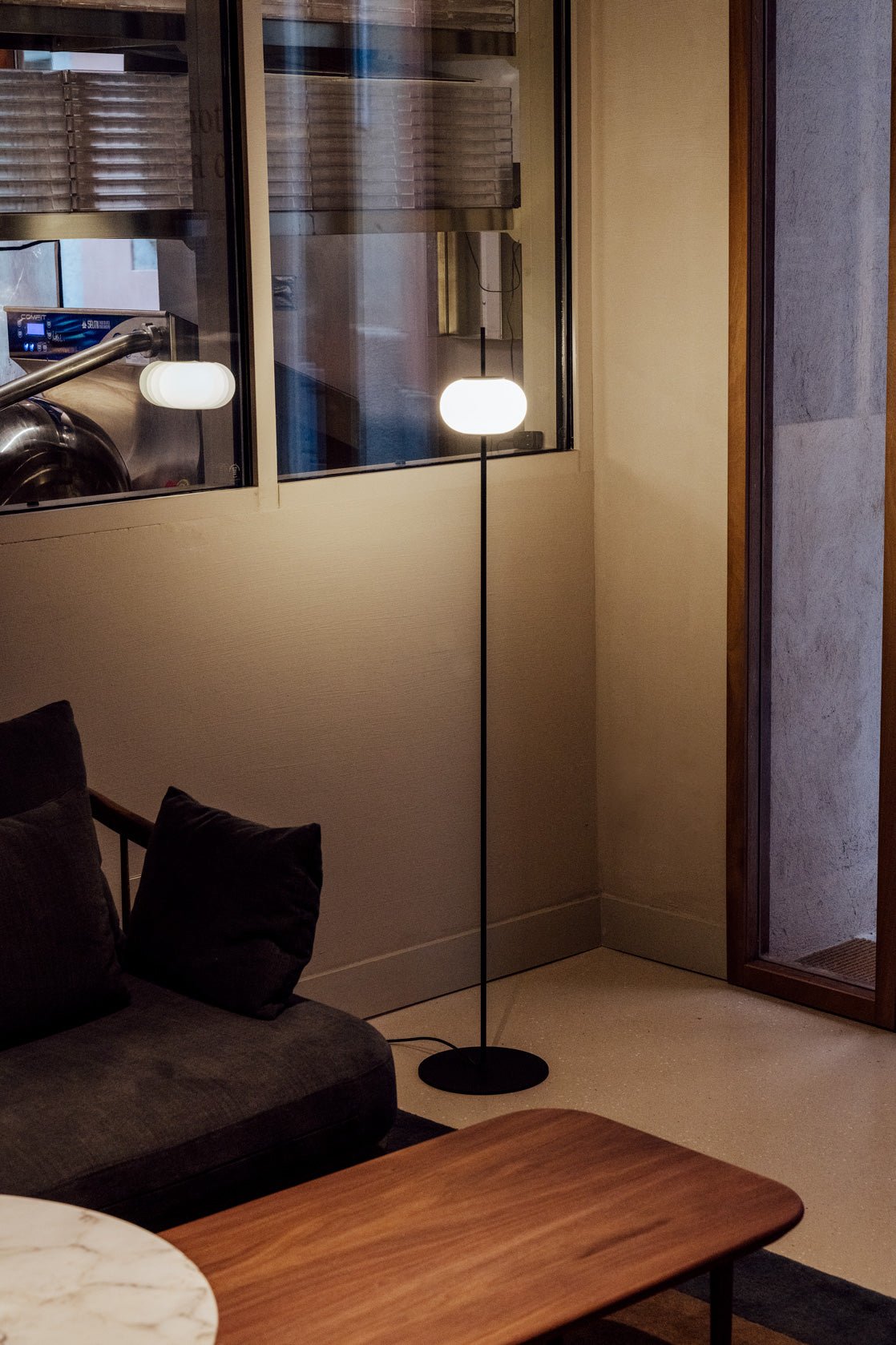 Astros Floor lamp 2 x G9 H. 135 cm textured black - Milan - Accessoire Loods