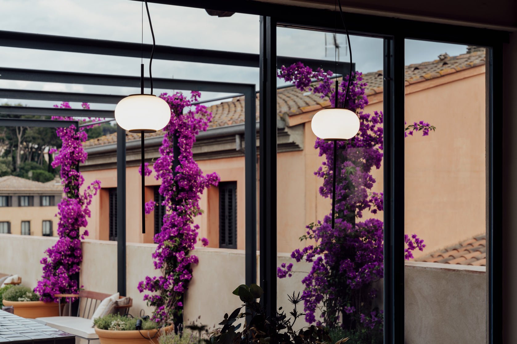 Astros Pendant 2 x G9 textured black with canopy - Milan - Accessoire Loods