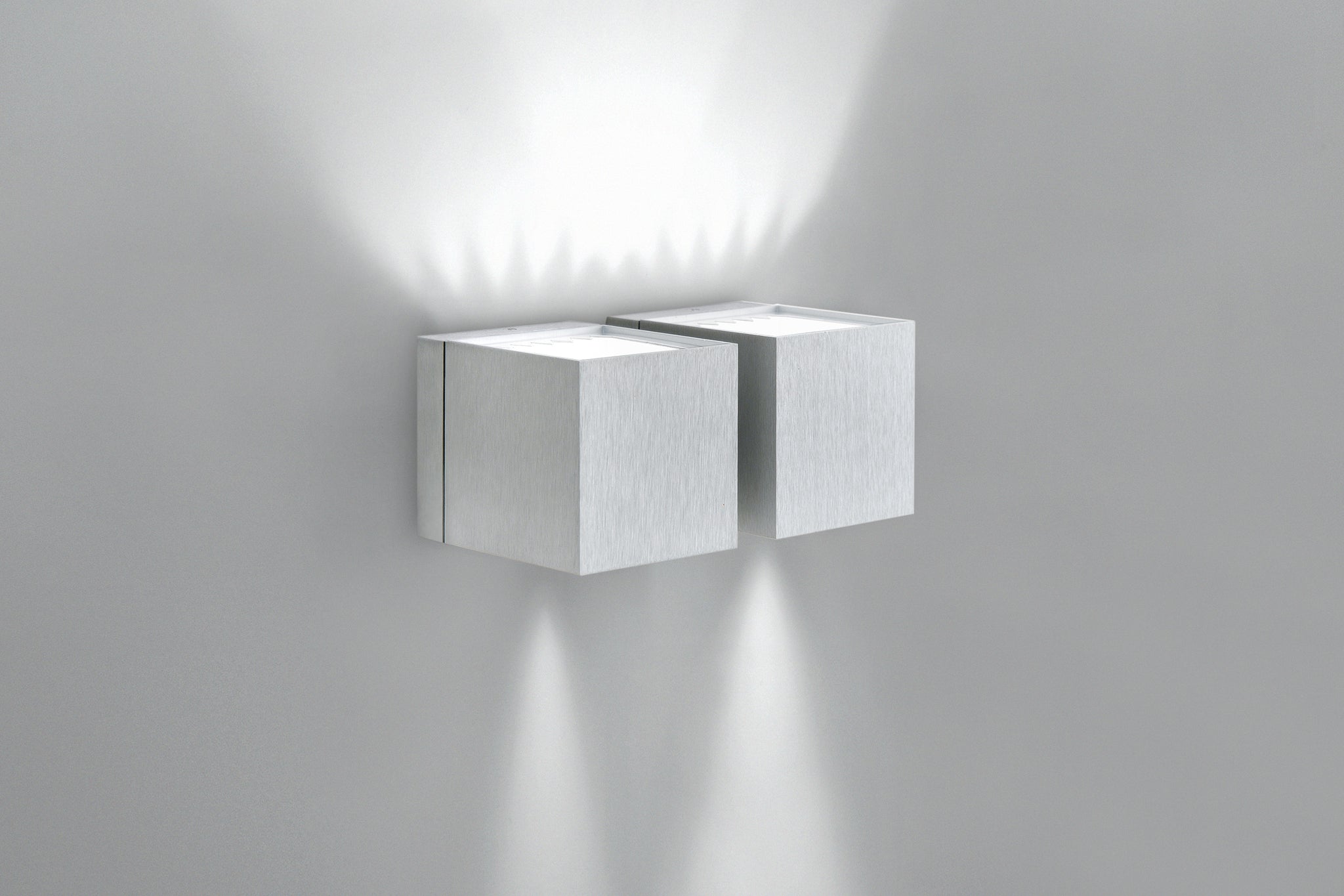 Dau 80 Wall lamp 2 x G9 Brushed aluminum - Milan - Accessoire Loods
