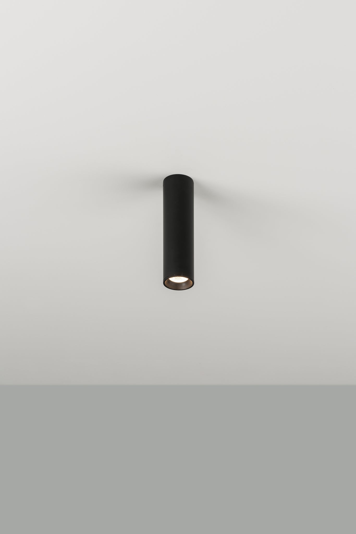 Haul 40 ceiling lamp H. 15 cm Led DOB 5W textured black - Milan - Accessoire Loods