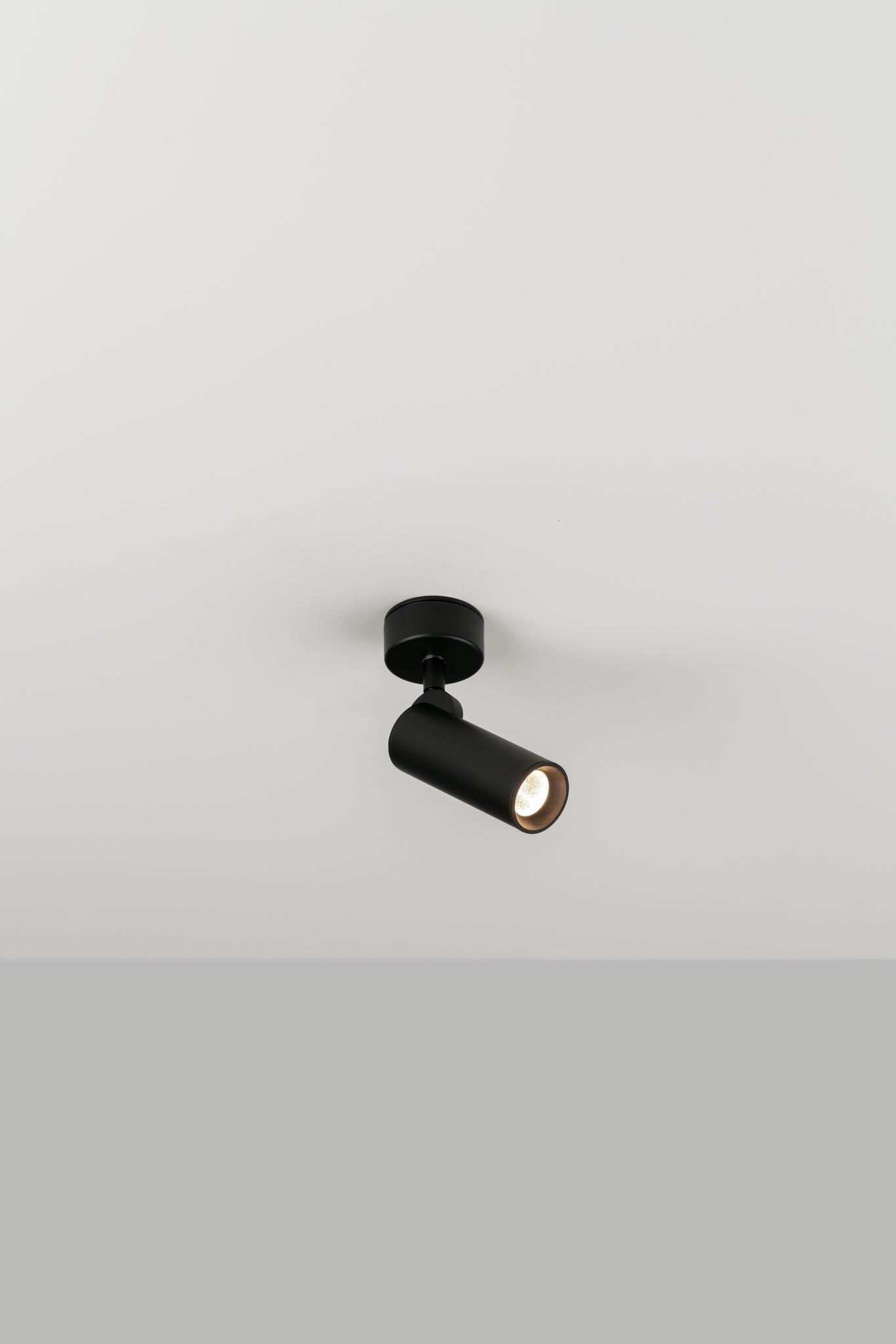 Haul 40 Wall lamp/ ceiling lamp Led DOB 5W textured black - Milan - Accessoire Loods