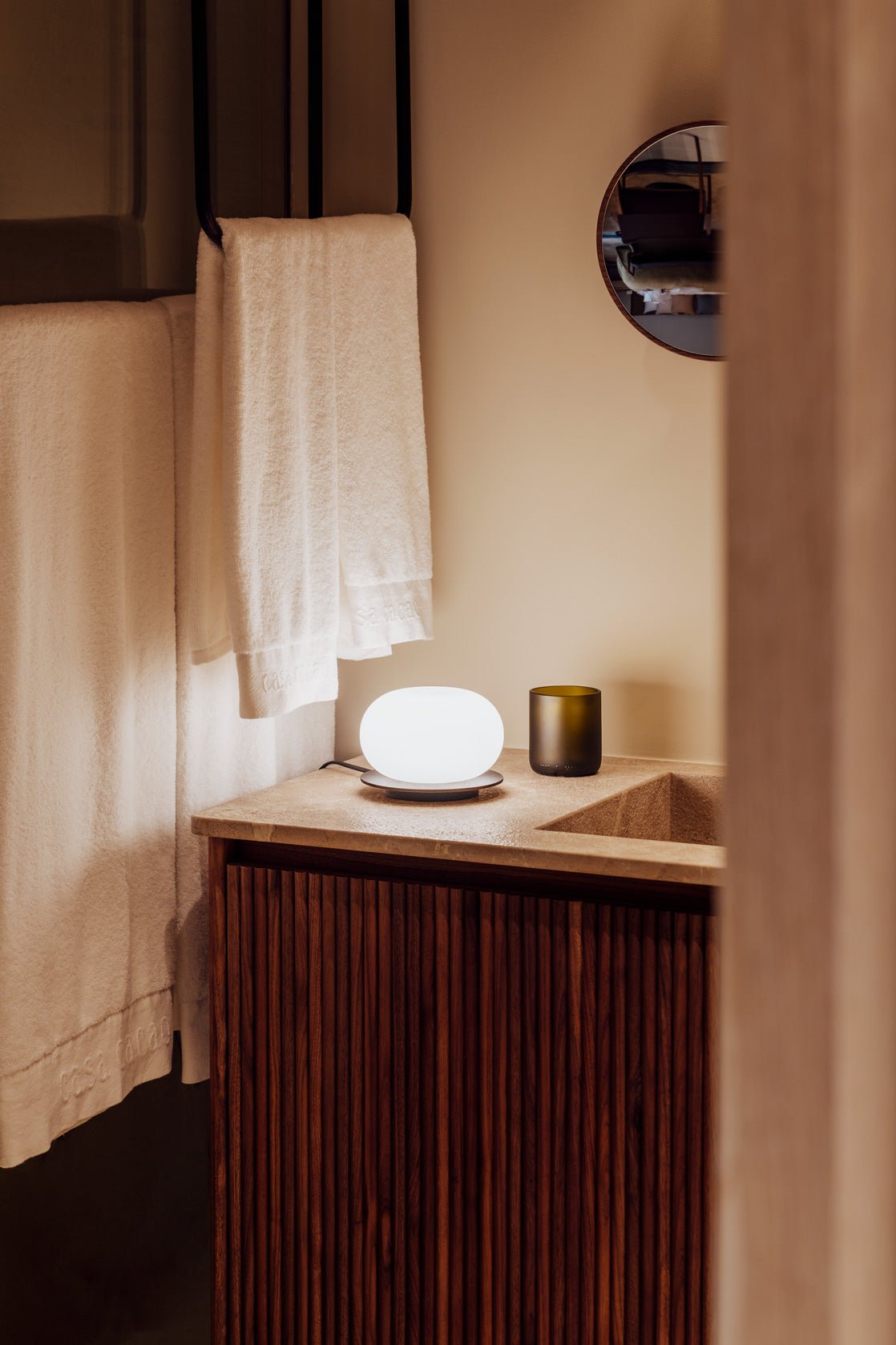 Knock Table Lamp G9 ash wood - Milan - Accessoire Loods