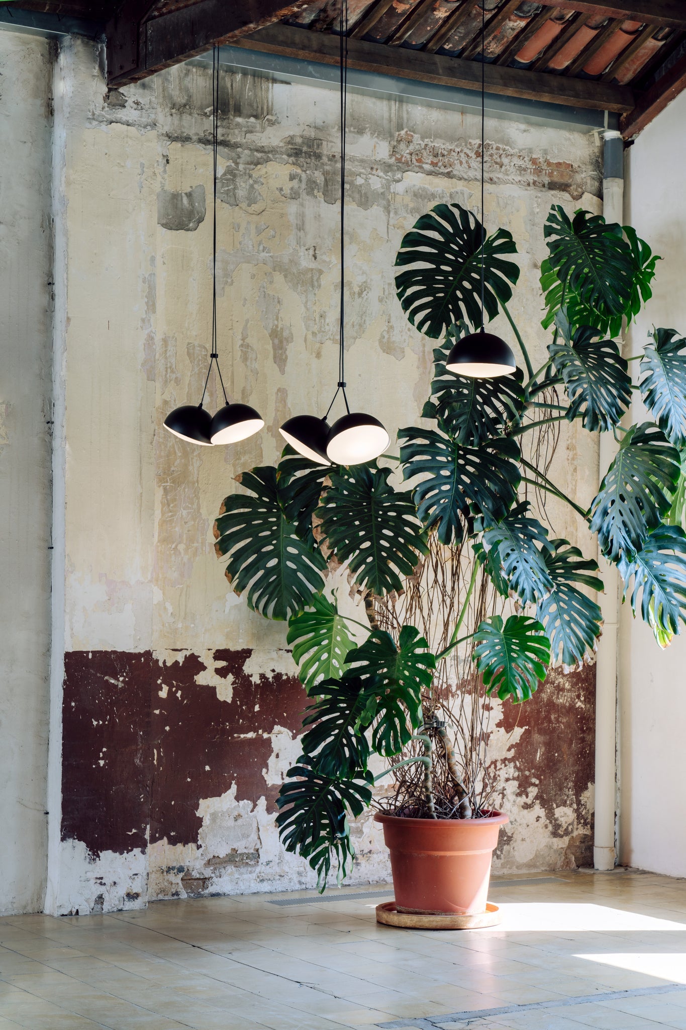 Nod Pendant lamp Textured black - Milan - Accessoire Loods