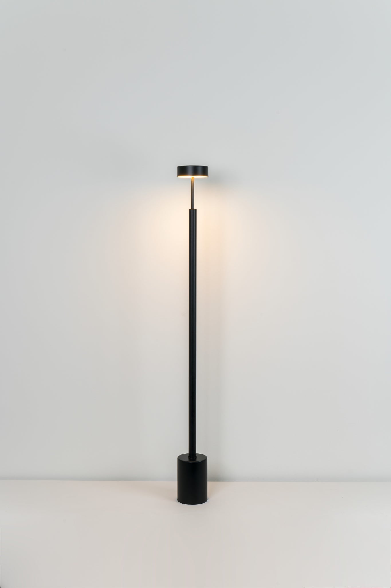 Peak Floor lamp H.130 cm Led PCB Textured black - Milan - Accessoire Loods