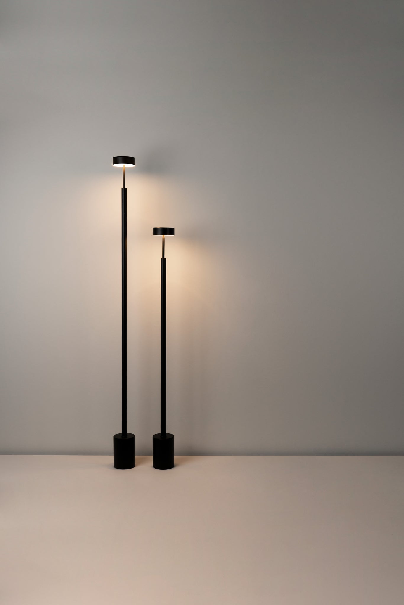 Peak Floor lamp H.130 cm Led PCB Textured black - Milan - Accessoire Loods