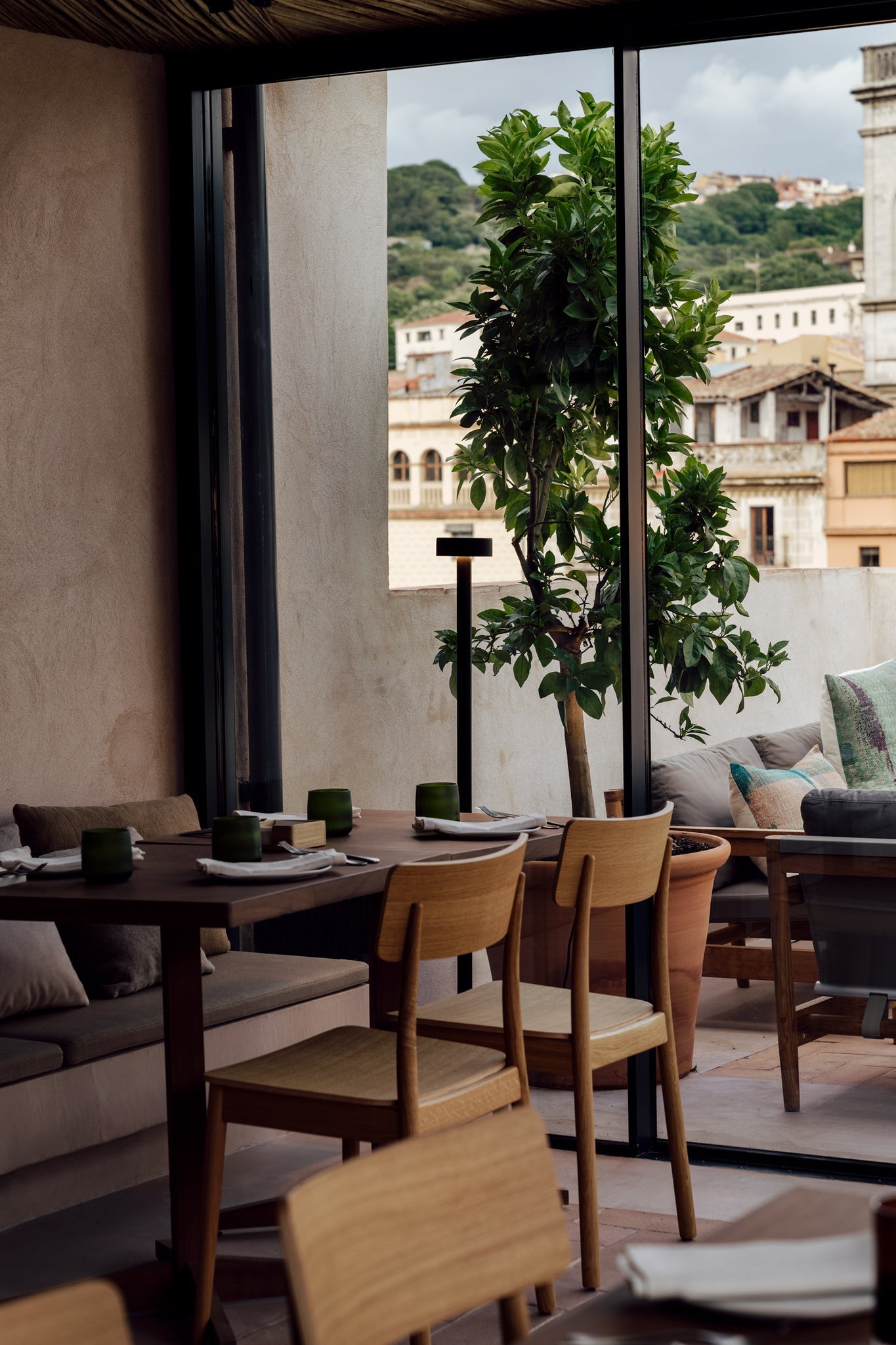 Peak Lane Floor lamp H.130 cm Led PCB Textured black - Milan - Accessoire Loods