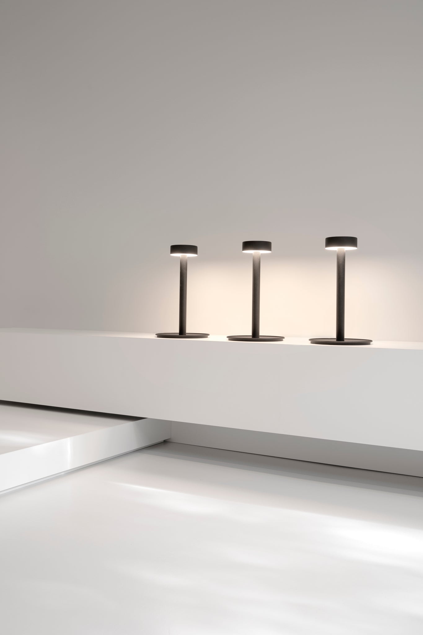 Peak Lane Table lamp Led PCB Textured black - Milan - Accessoire Loods