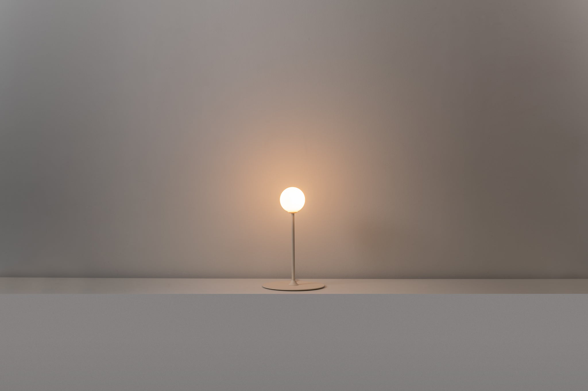 Symphony Table lamp G9 H. 38 cm textured mink - Milan - Accessoire Loods