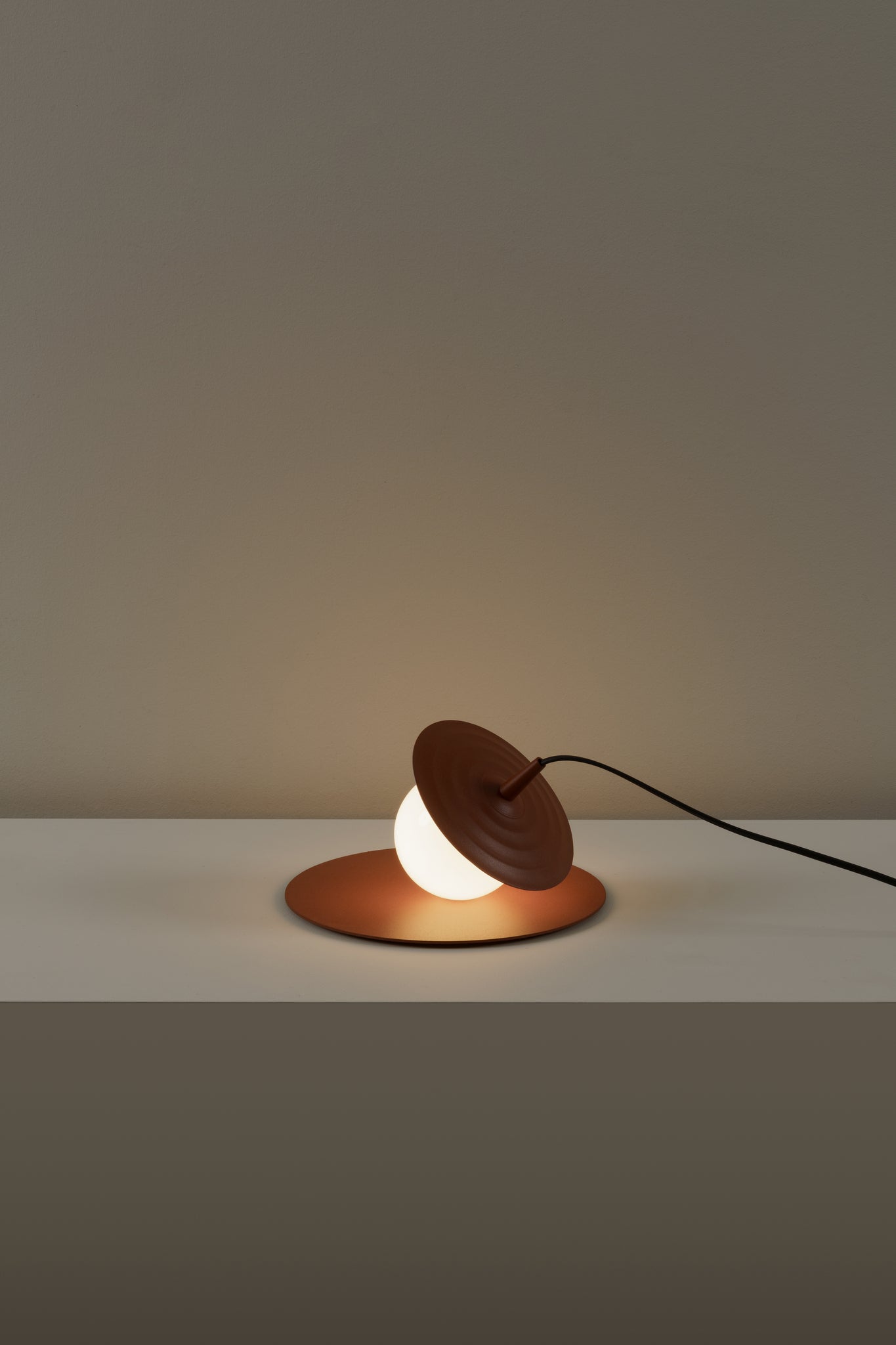 Symphony Table lamp G9 textured copper - Milan - Accessoire Loods