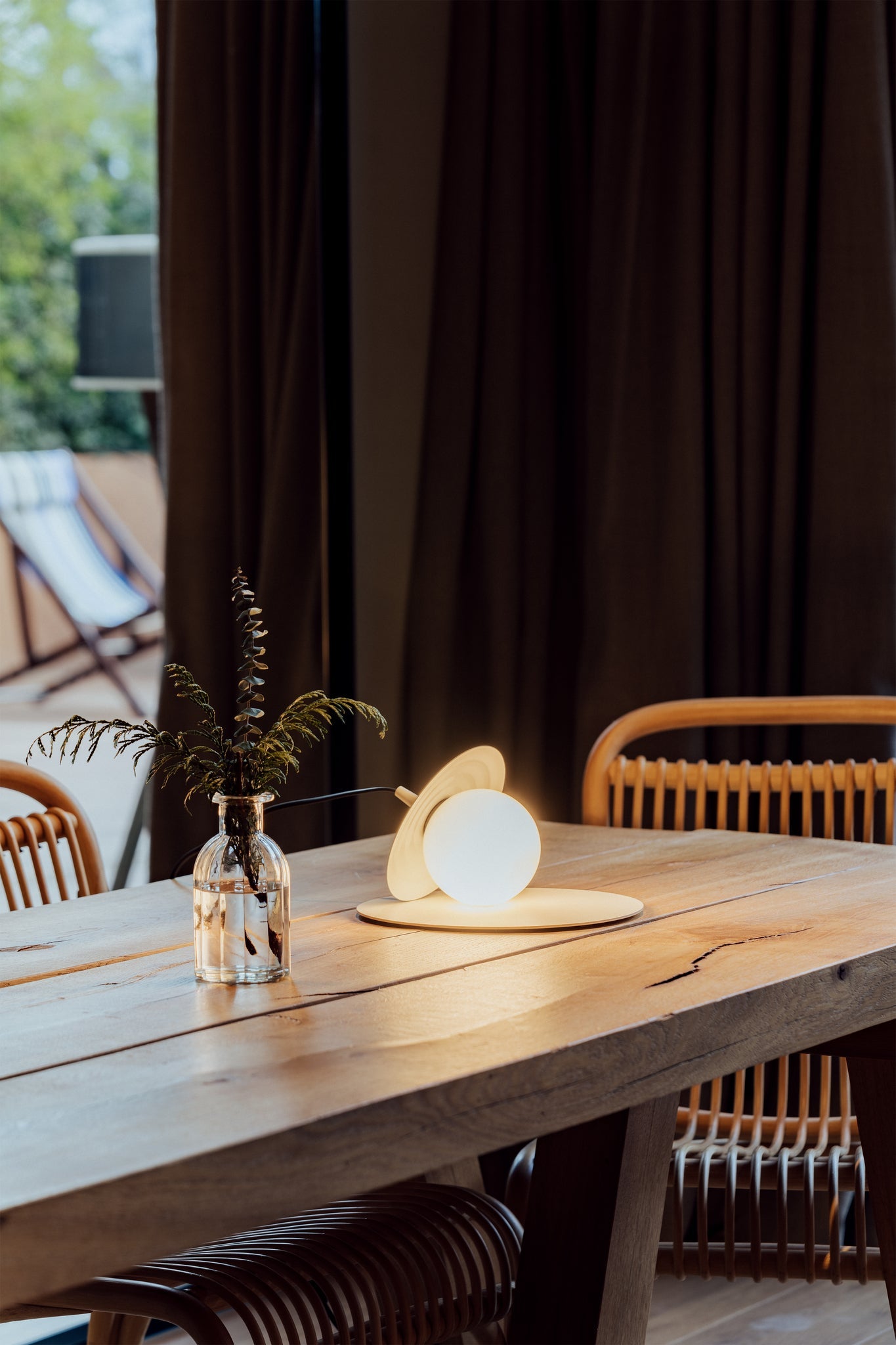 Symphony Table lamp G9 textured mink - Milan - Accessoire Loods