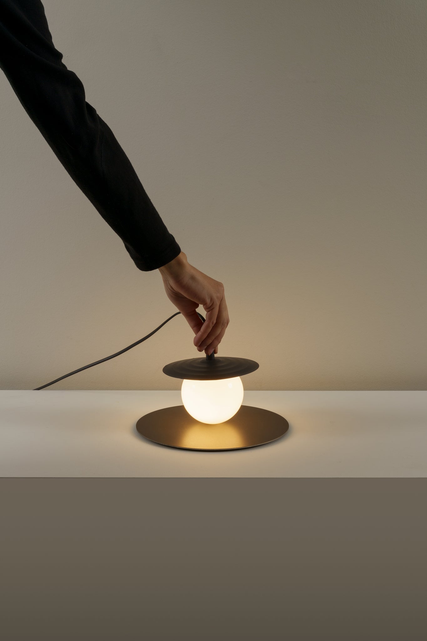 Symphony Table lamp G9textured anthracite grey - Milan - Accessoire Loods