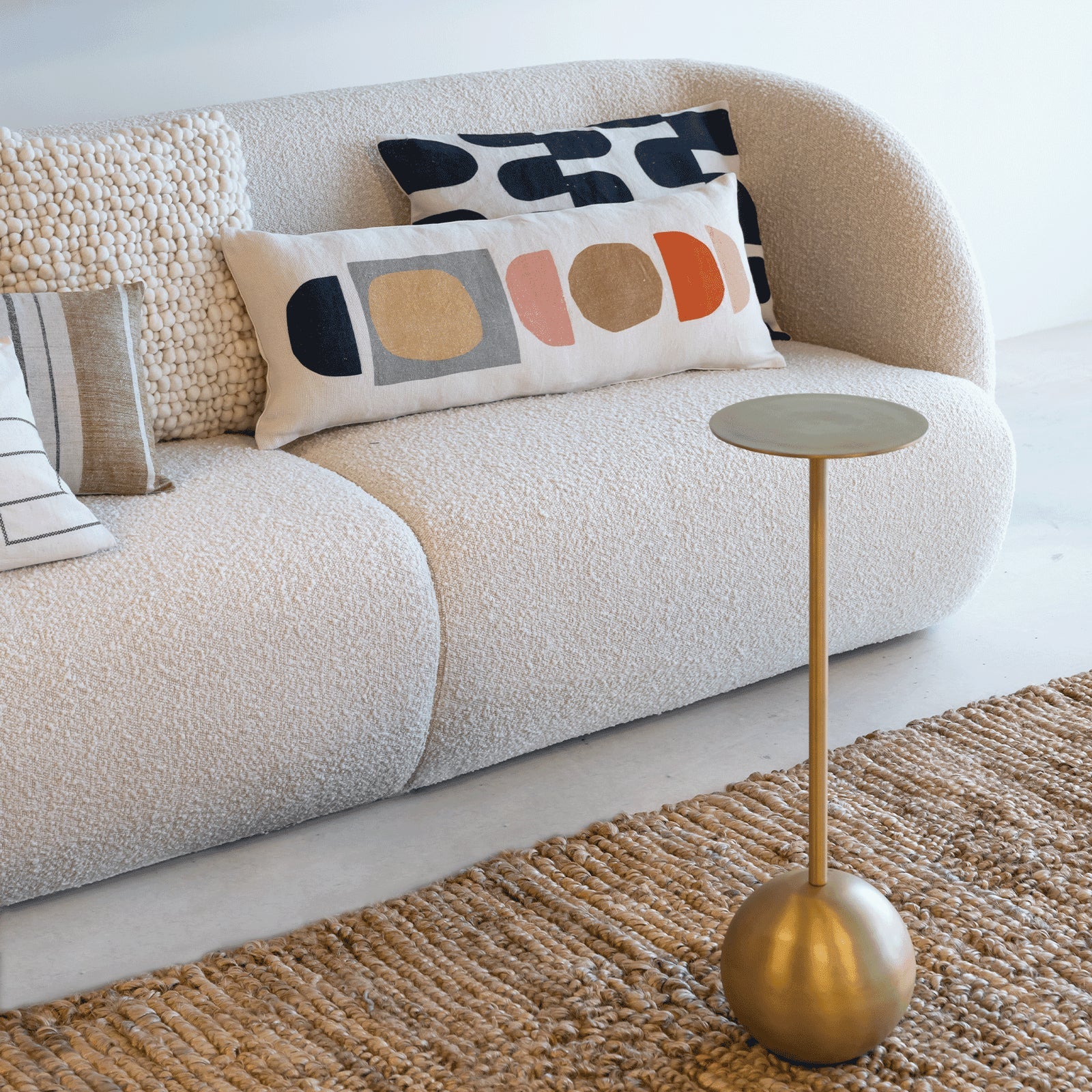 Side table M, Gold - Urban Nature Culture - Accessoire Loods